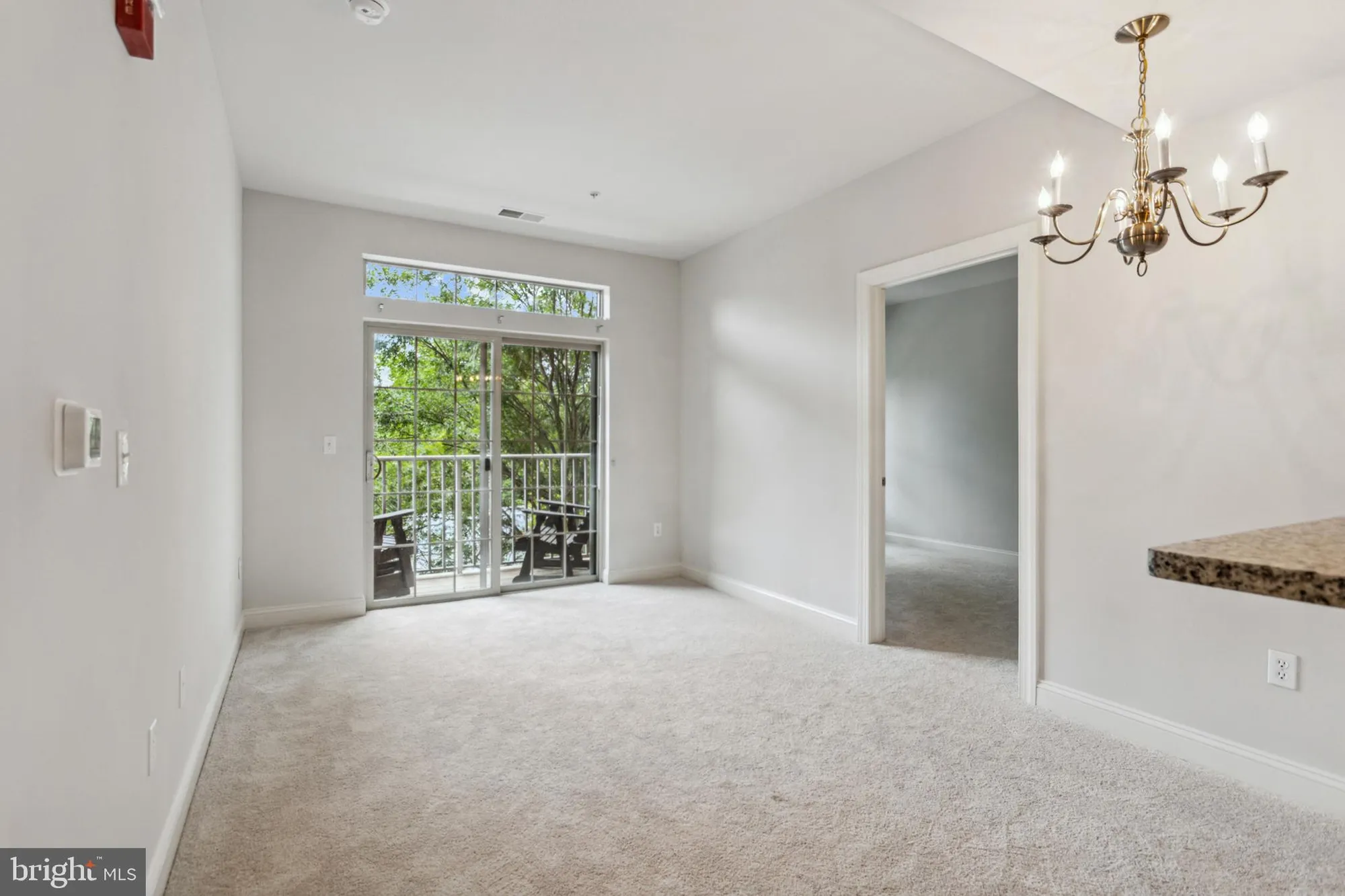 Property Slideshow image 11 of 32 | 3000 fountainview cir # 3311, Newark, DE, 19713