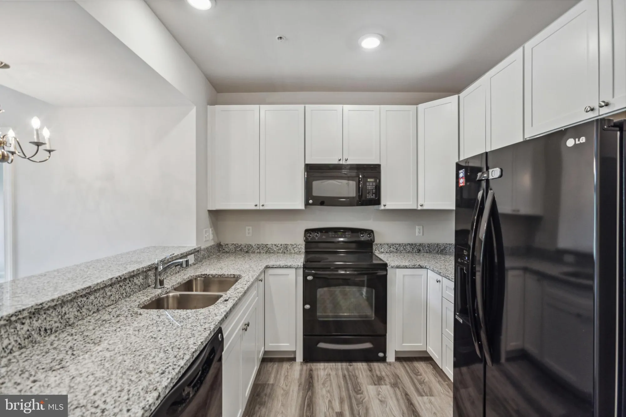 Property Slideshow image 17 of 32 | 3000 fountainview cir # 3311, Newark, DE, 19713