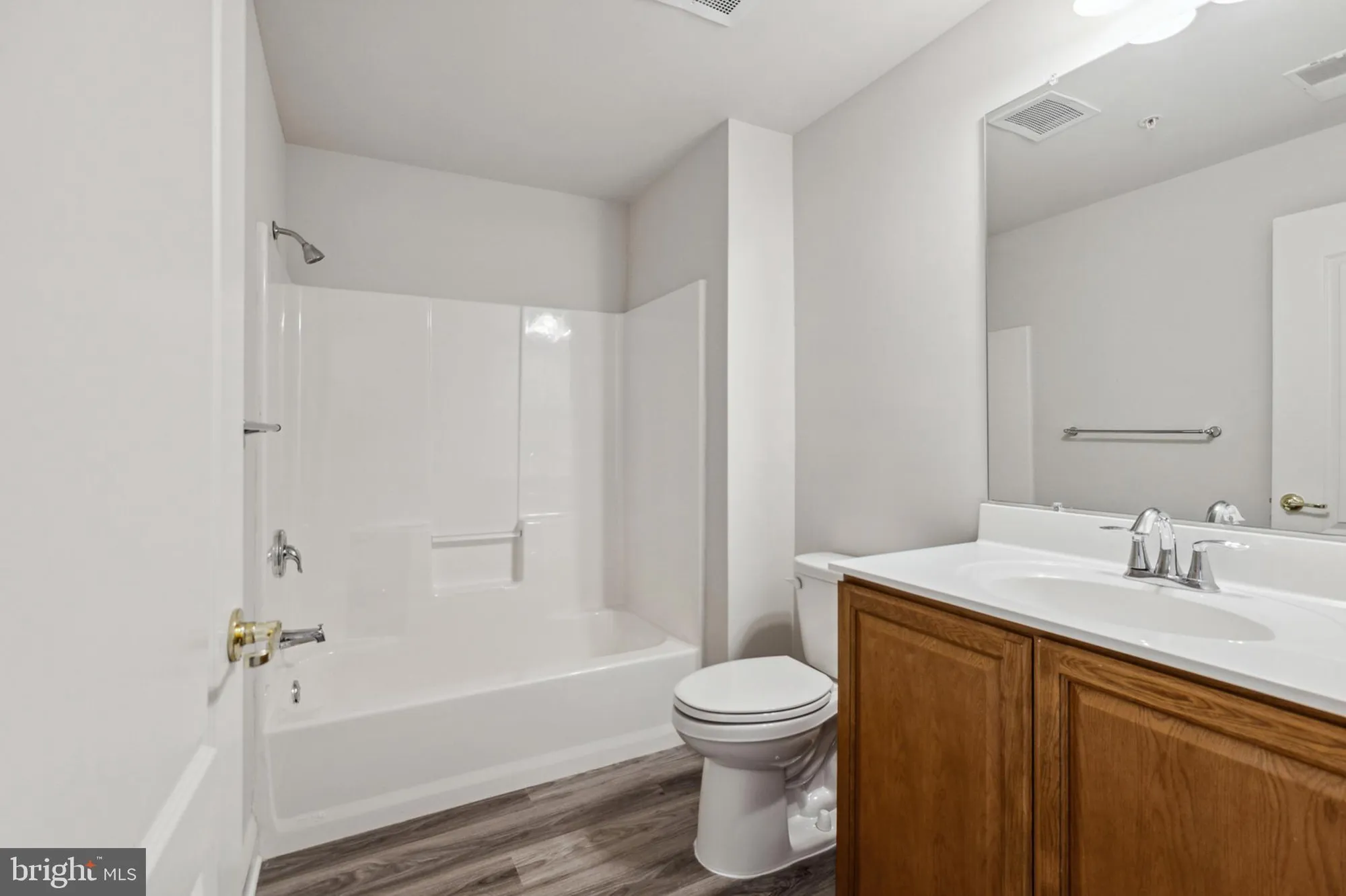 Property Slideshow image 22 of 32 | 3000 fountainview cir # 3311, Newark, DE, 19713