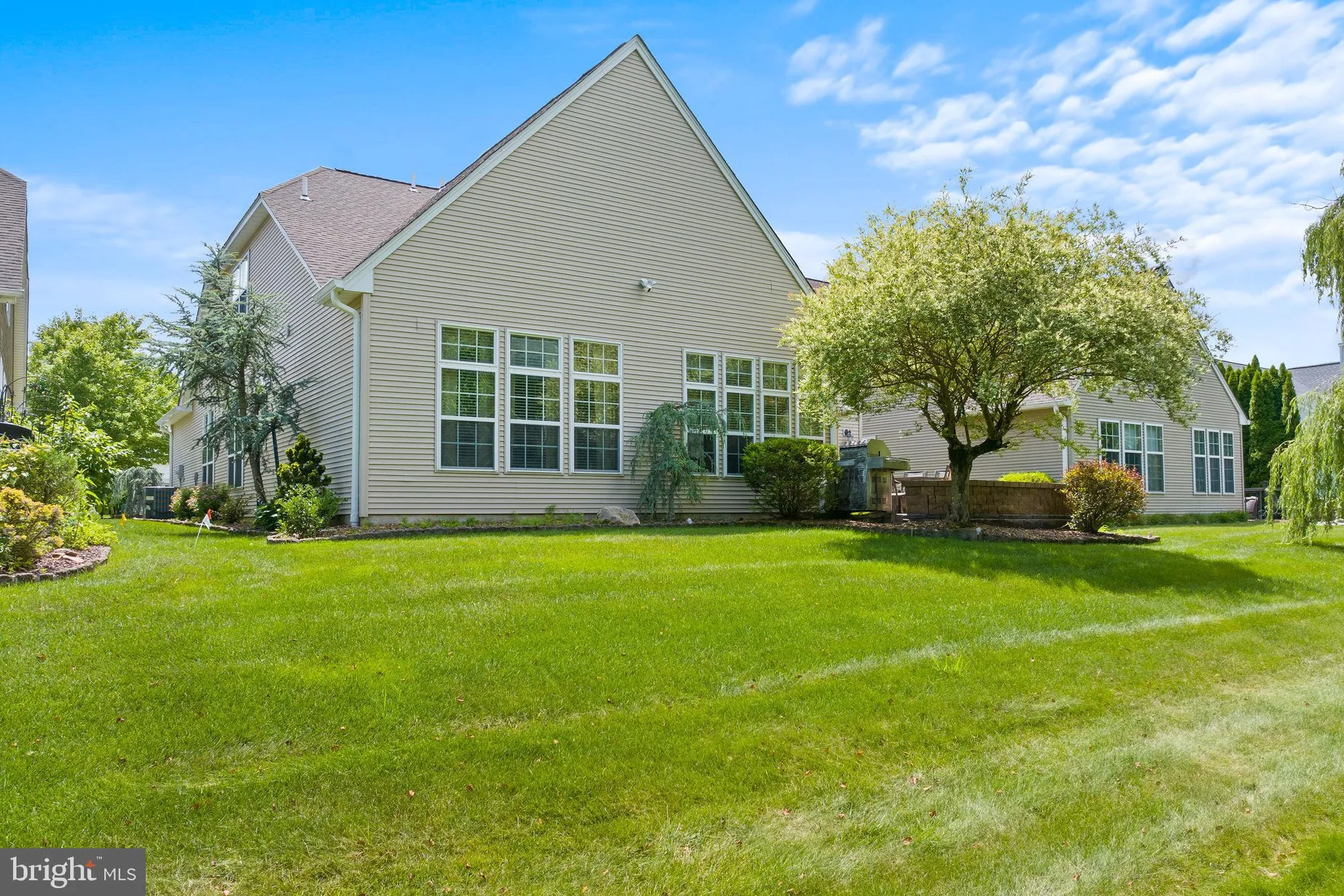 Property Slideshow image 27 of 39 | 37 monte carlo dr, Hamilton, NJ, 08691