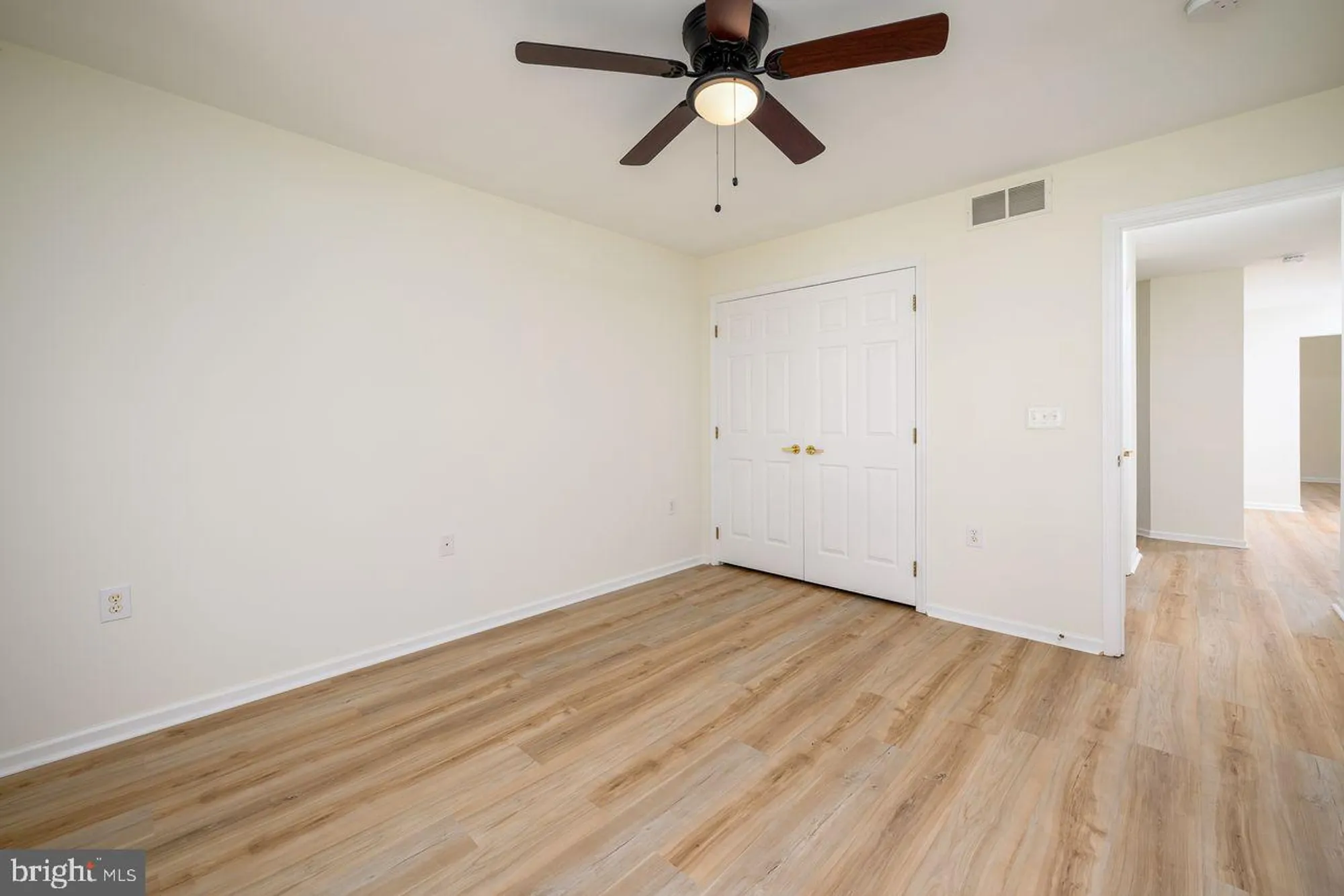 Property Slideshow image 17 of 51 | 4 penny ln, Jackson, NJ, 08527