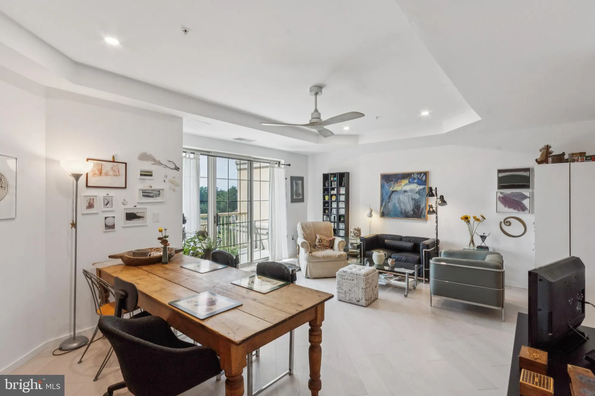 Property Slideshow image 5 of 19 | 2402 windrow dr, Princeton, NJ, 08540