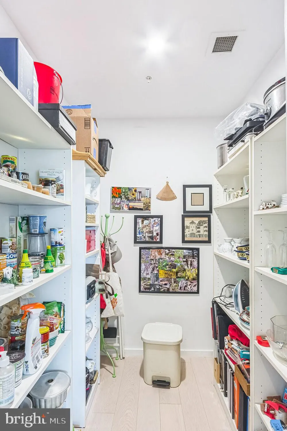 Property Slideshow image 16 of 19 | 2402 windrow dr, Princeton, NJ, 08540