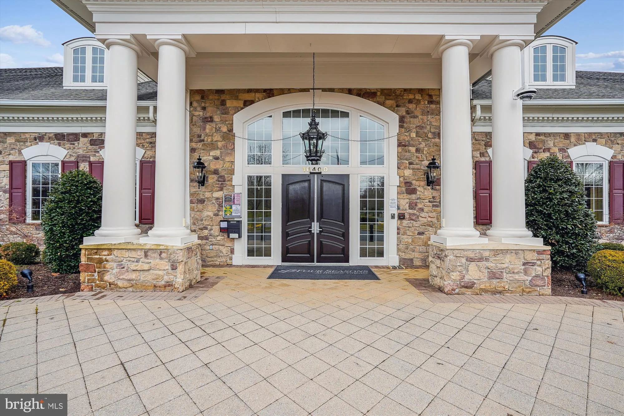 Property Slideshow image 11 of 25 | 16529 sparkling brook loop, Dumfries, VA, 22025