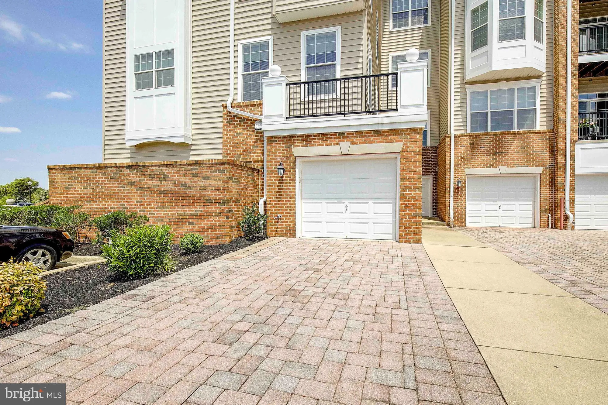 Property Slideshow image 2 of 30 | 8610 fluttering leaf trl 208, Odenton, MD, 21113