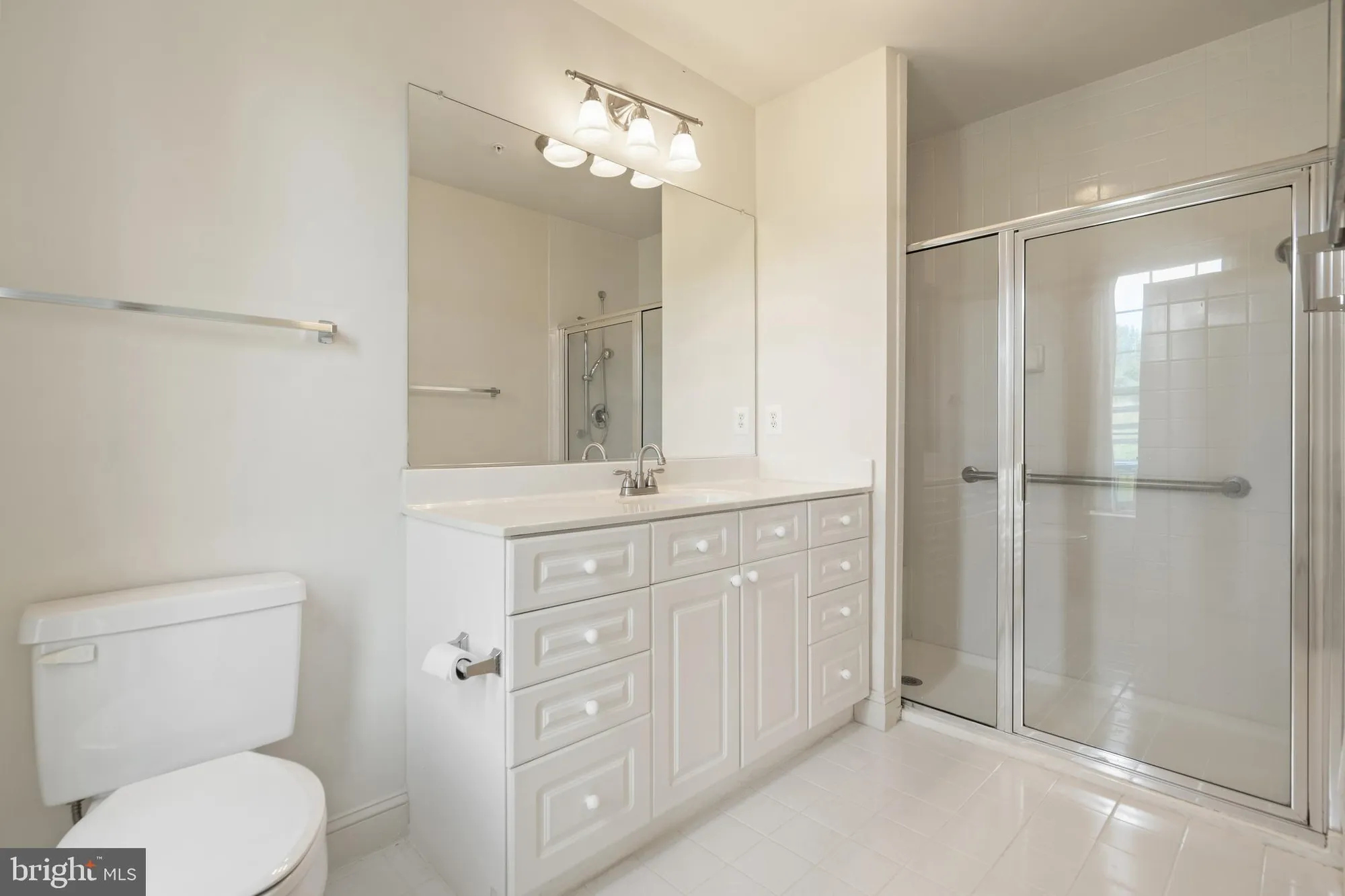 Property Slideshow image 16 of 30 | 6704 holly farm ln unit 109, Warrenton, VA, 20187