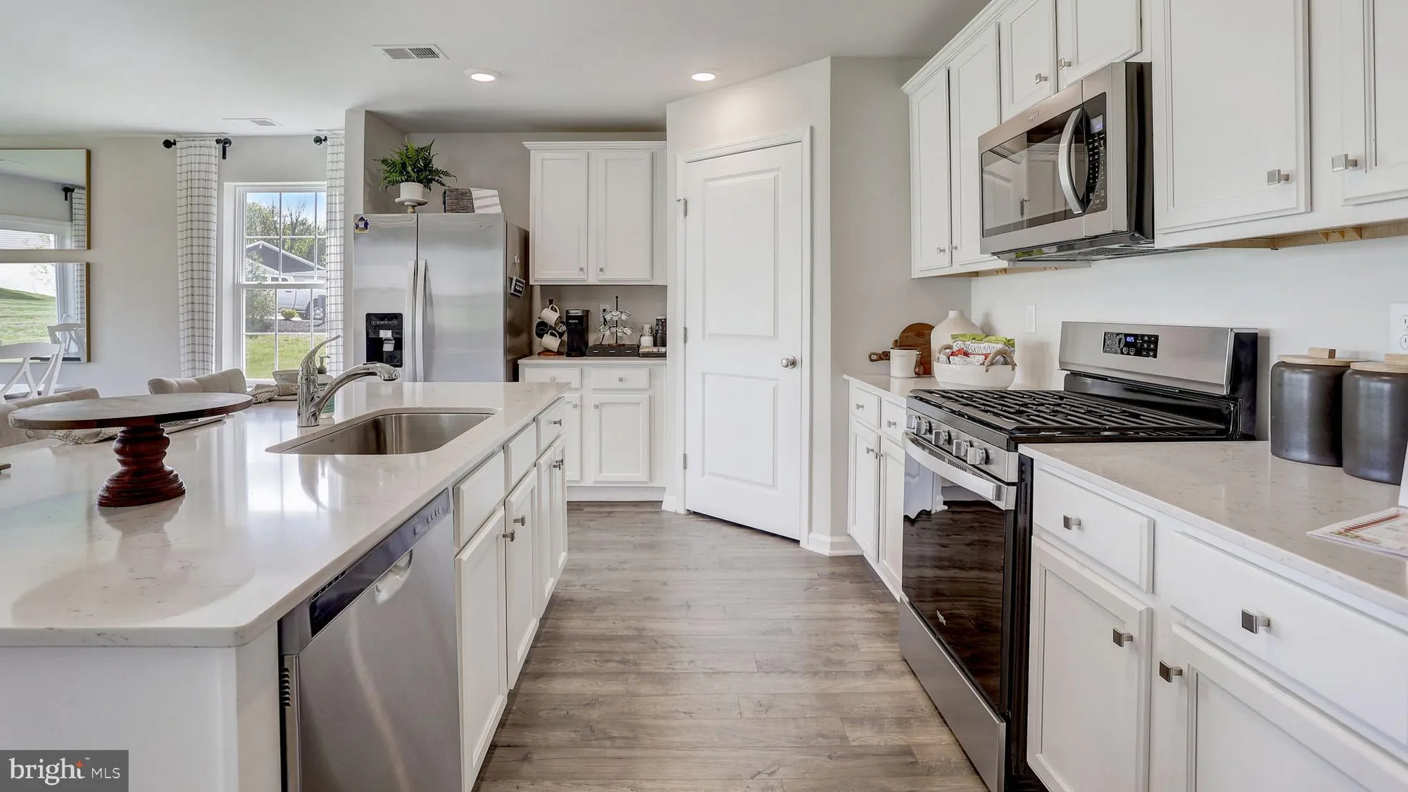 Property Slideshow image 10 of 27 | 318 haven dr, Pottstown, PA, 19464