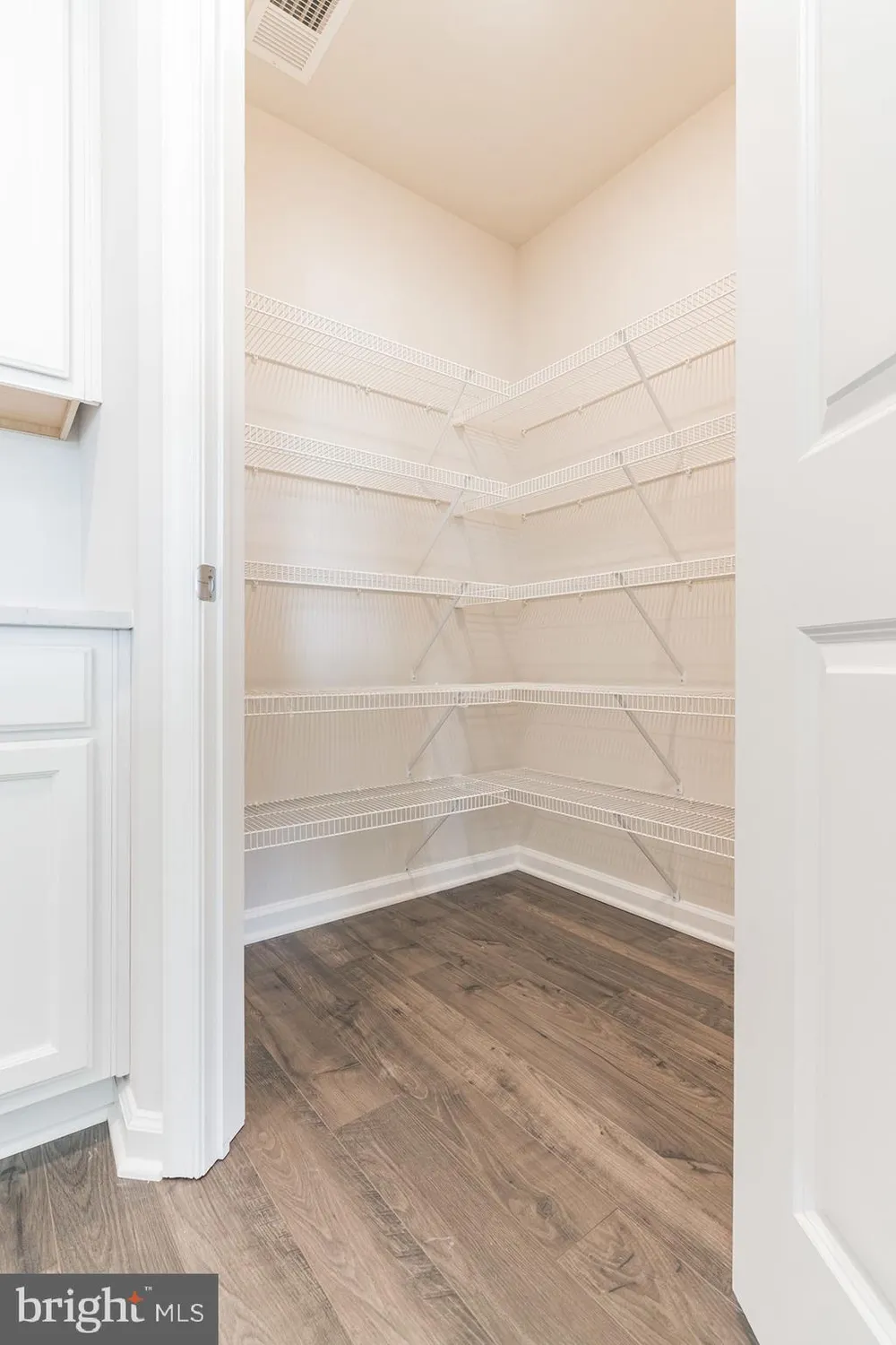 Property Slideshow image 10 of 22 | 302 haven dr, Pottstown, PA, 19464