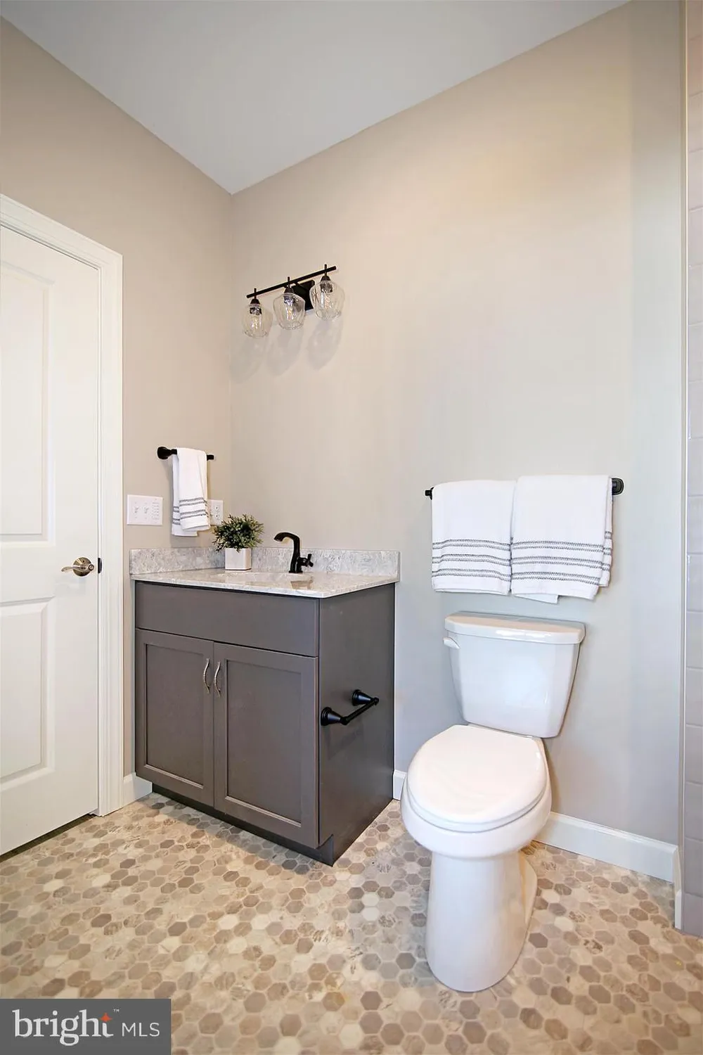 Property Slideshow image 24 of 36 | 108 allwein dr, Lebanon, PA, 17042