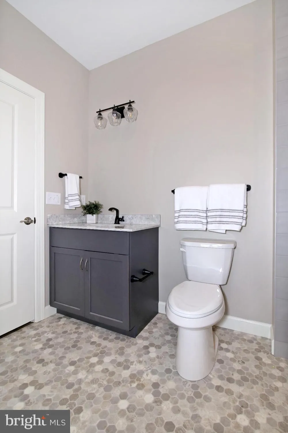 Property Slideshow image 25 of 36 | 108 allwein dr, Lebanon, PA, 17042