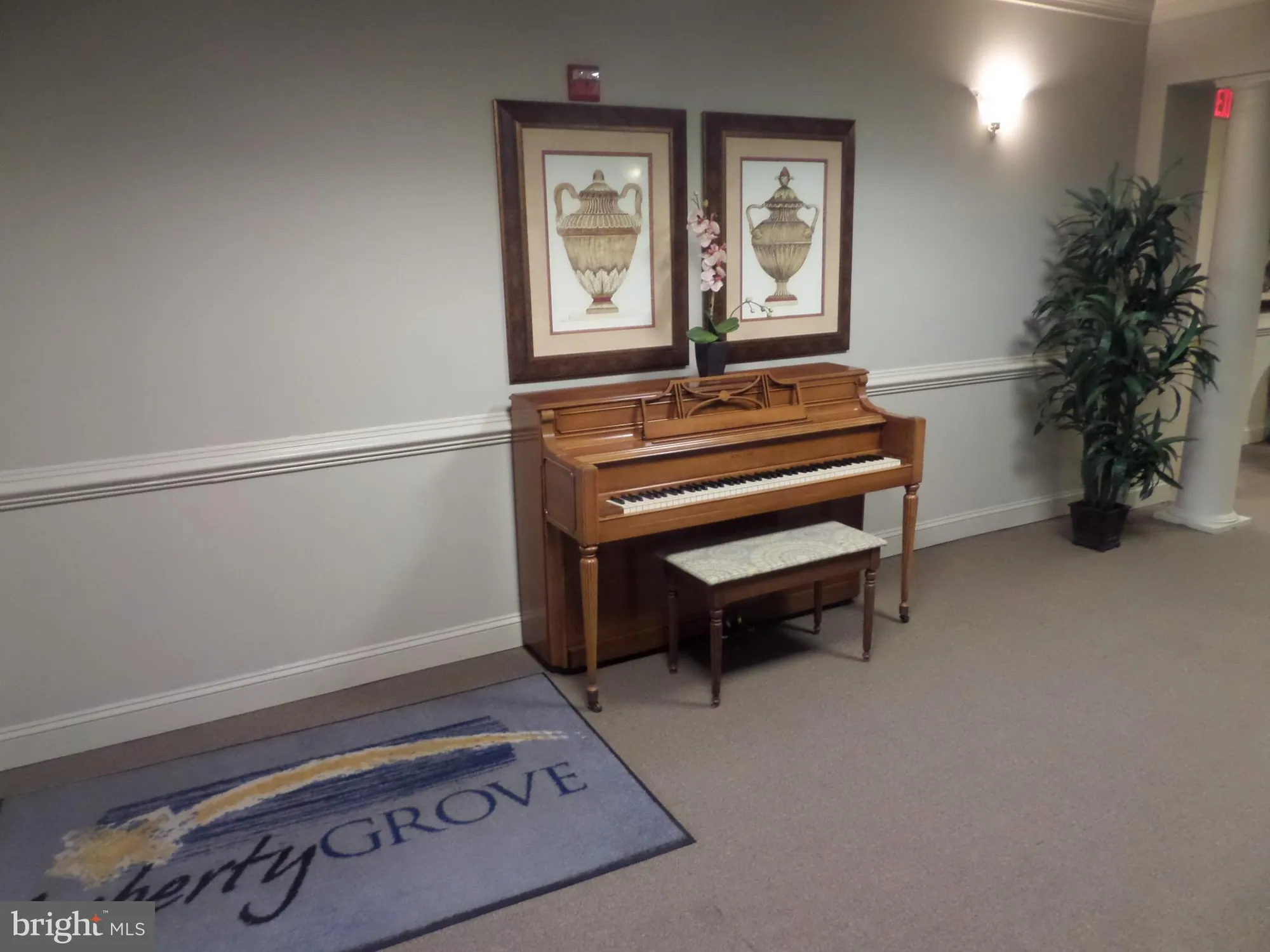 Property Slideshow image 5 of 50 | 8600 liberty trl unit 303, Manassas, VA, 20110