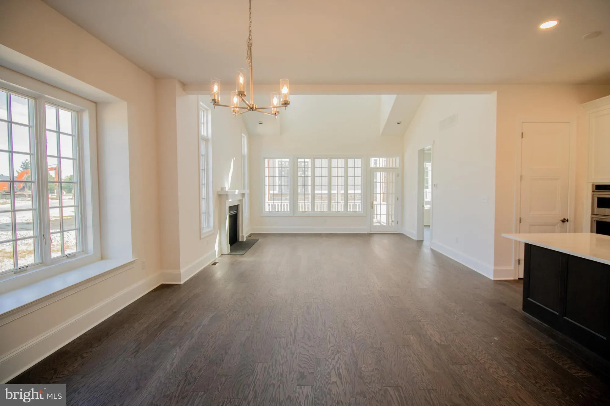 Property Slideshow image 5 of 15 | 1115 invermere rd, Wilmington, DE, 19803