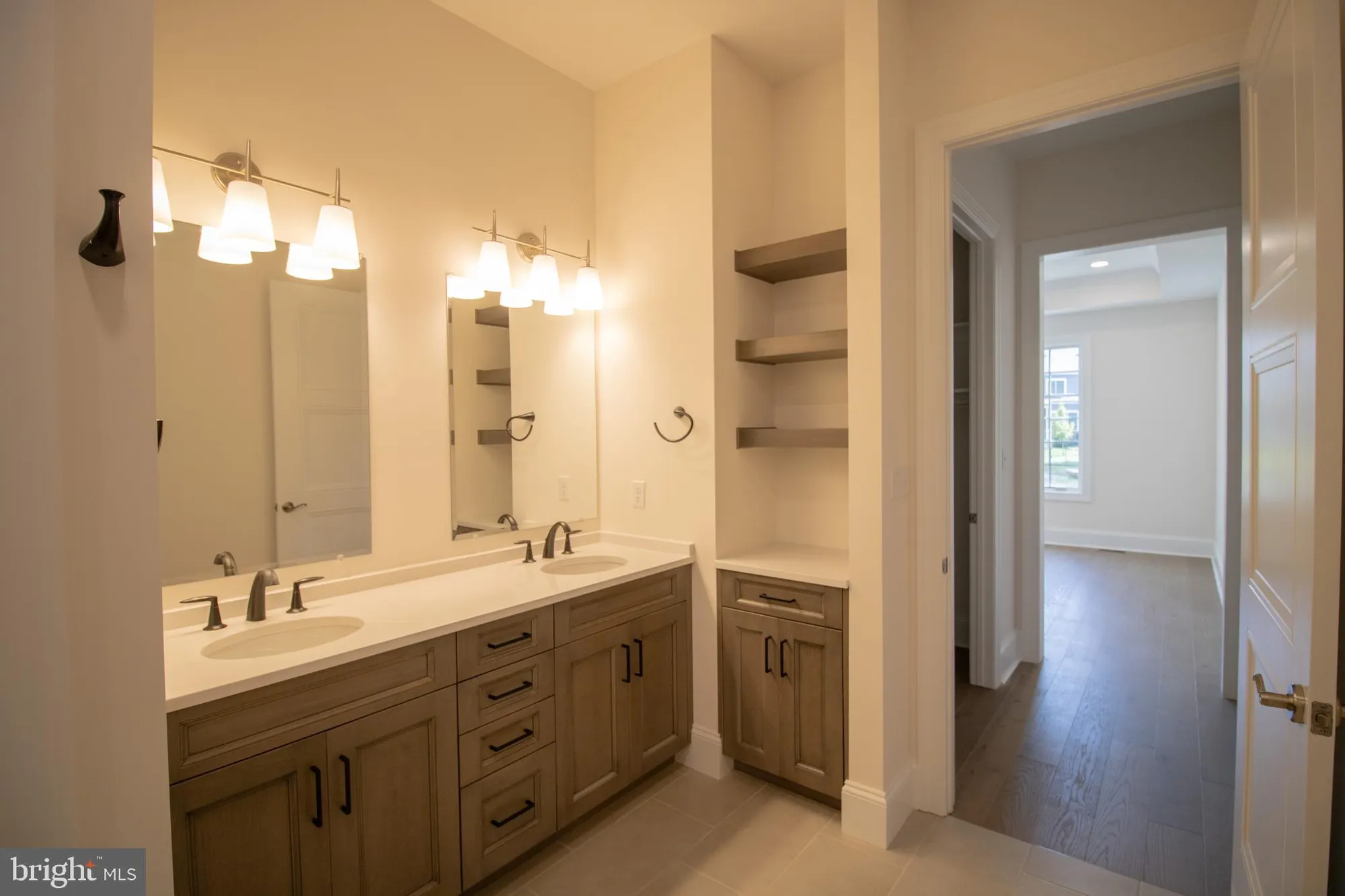 Property Slideshow image 15 of 18 | 1111 invermere rd, Wilmington, DE, 19803