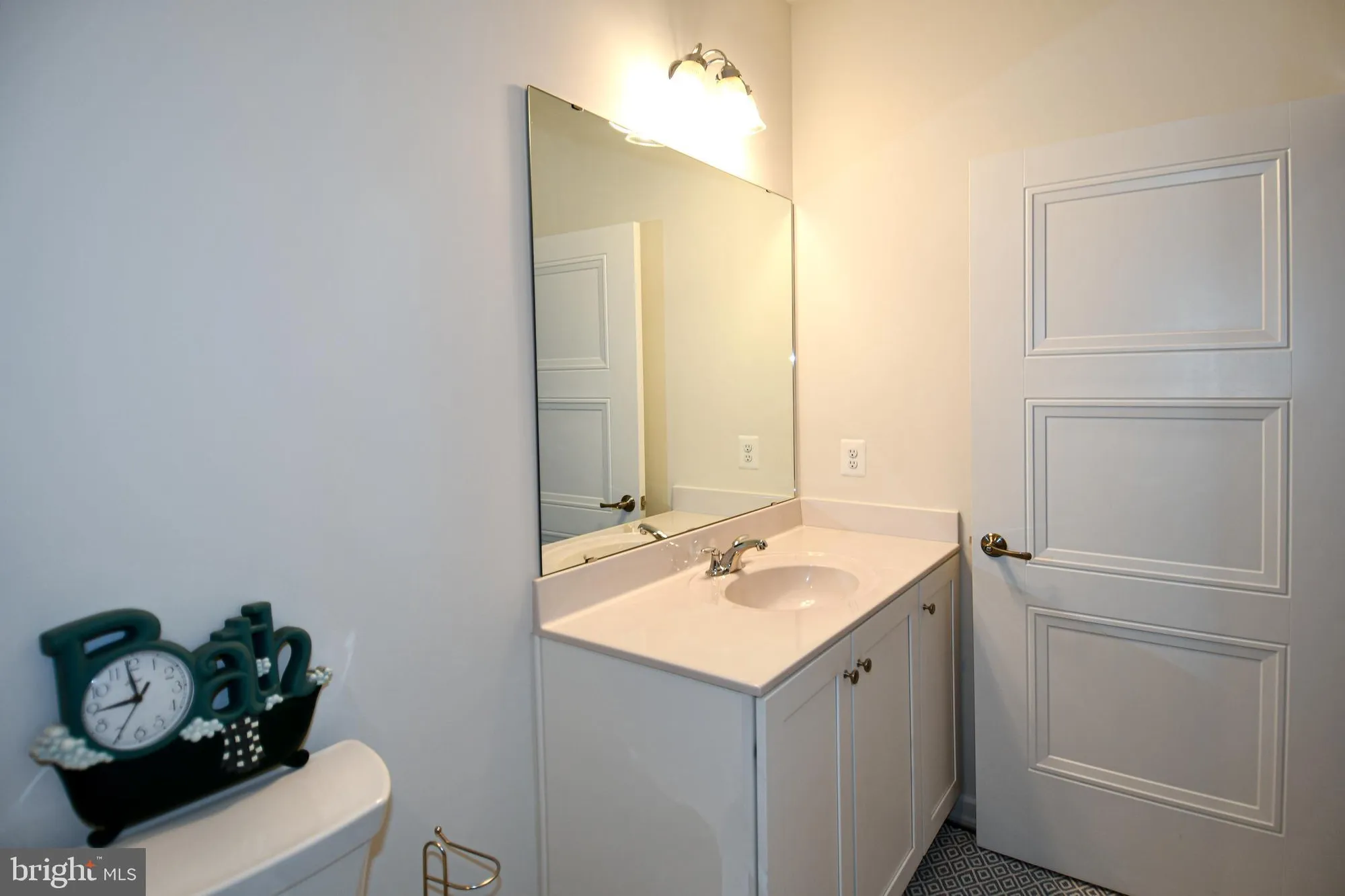 Property Slideshow image 33 of 53 | 13825 estuary pl, Woodbridge, VA, 22191