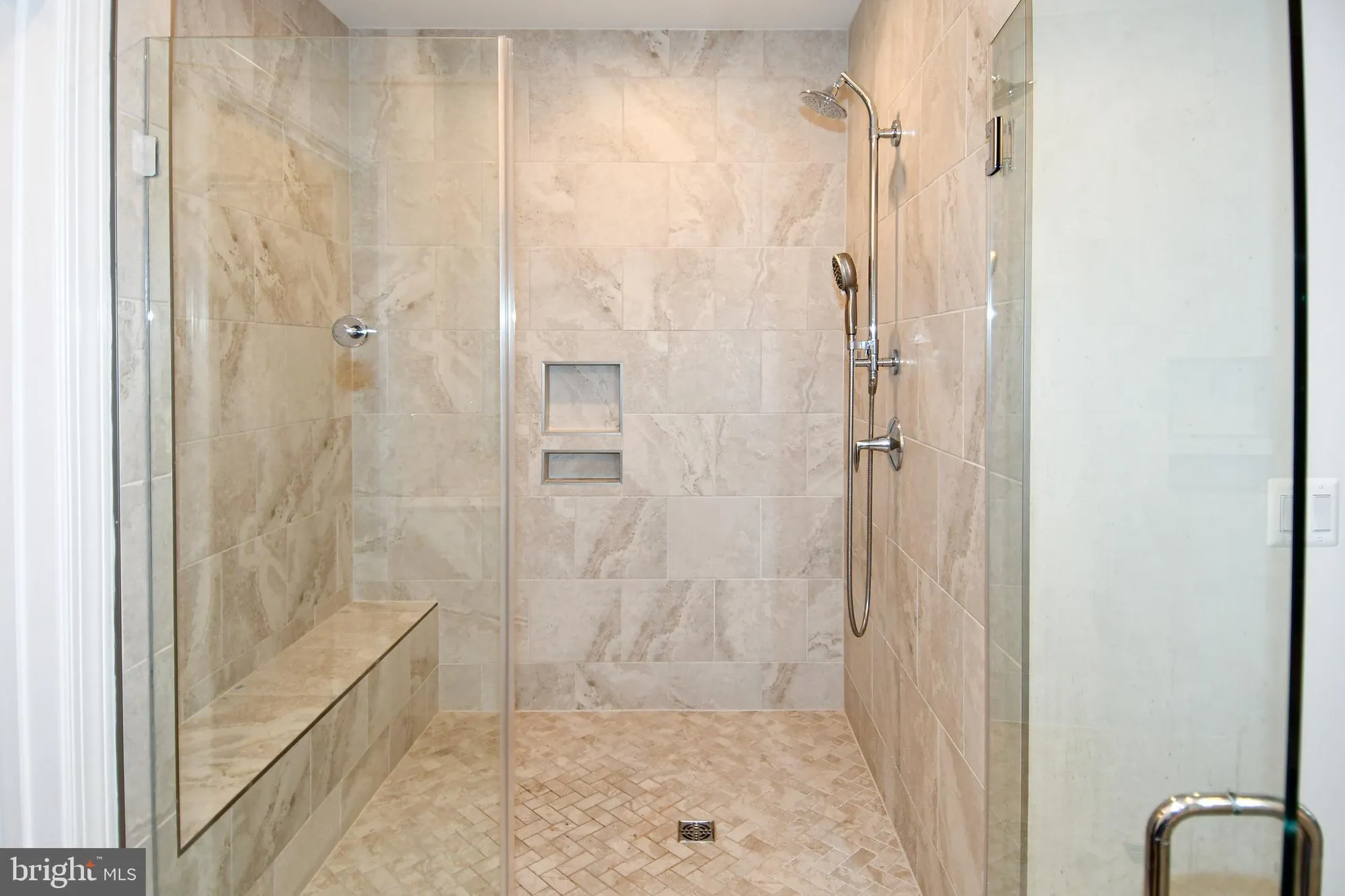 Property Slideshow image 43 of 53 | 13825 estuary pl, Woodbridge, VA, 22191