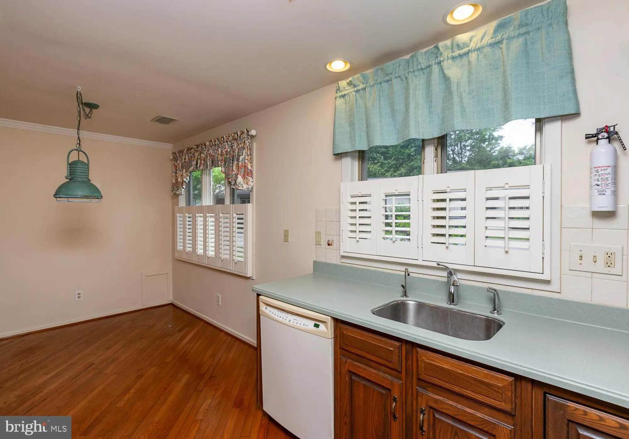 Property Slideshow image 16 of 43 | 331 devon way # 331, West Chester, PA, 19380