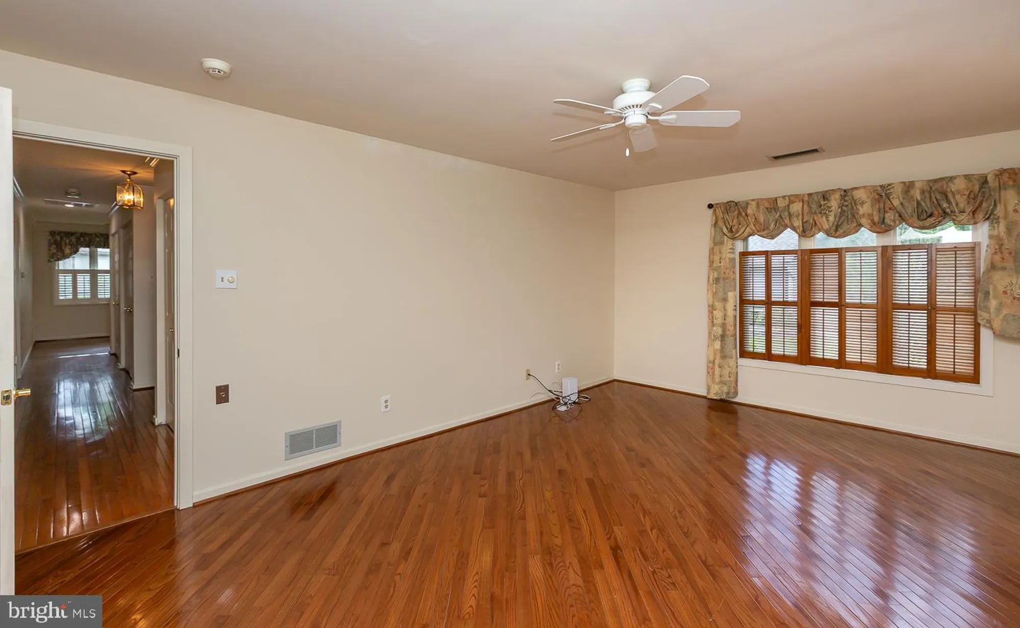 Property Slideshow image 30 of 43 | 331 devon way # 331, West Chester, PA, 19380