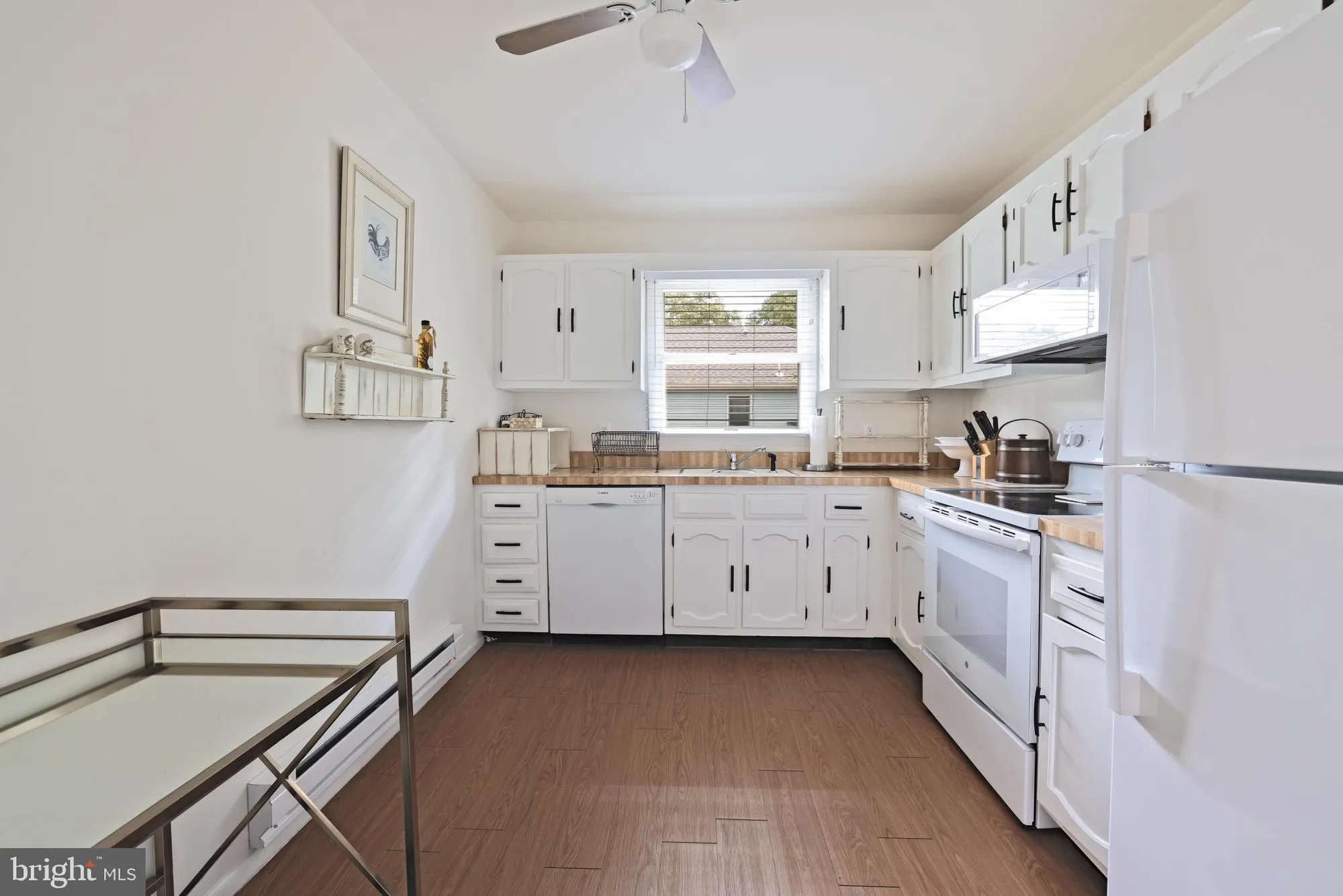 Property Slideshow image 11 of 22 | 14-a magnolia rd, Manahawkin, NJ, 08050