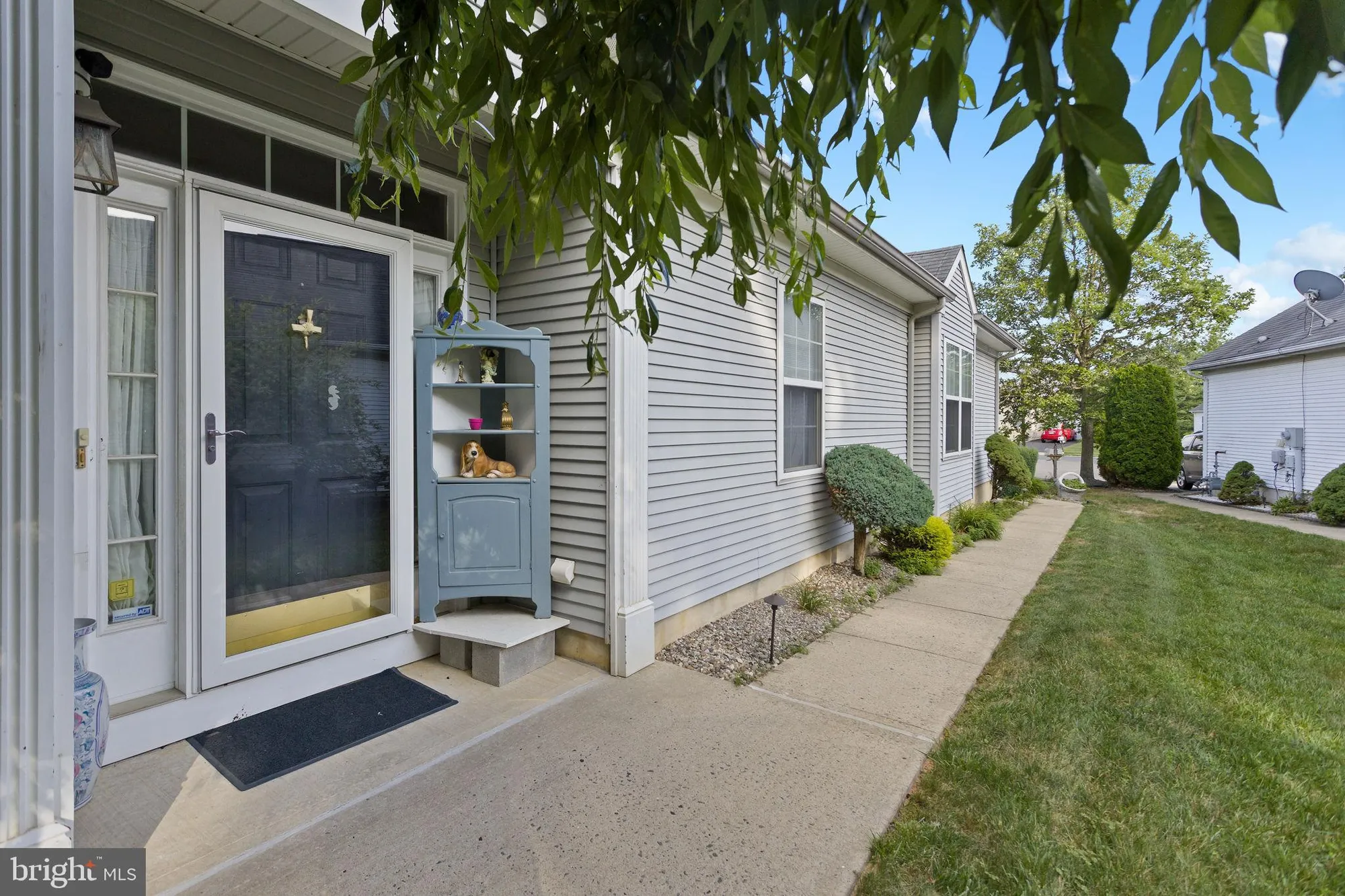 Property Slideshow image 3 of 28 | 47 gabriella cir, Manchester, NJ, 08759