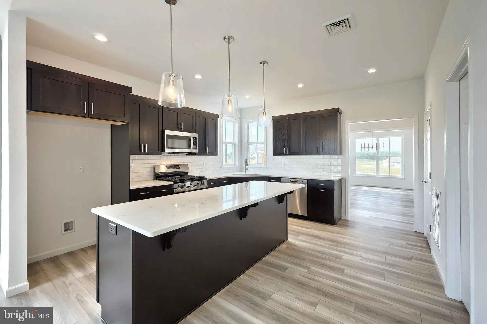 Property Slideshow image 8 of 21 | 513 stone gate blvd, Annville, PA, 17003