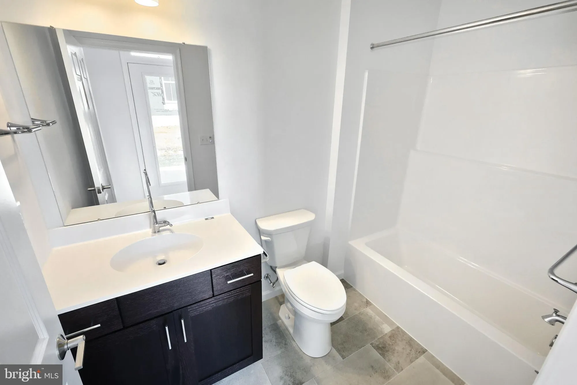 Property Slideshow image 17 of 21 | 513 stone gate blvd, Annville, PA, 17003