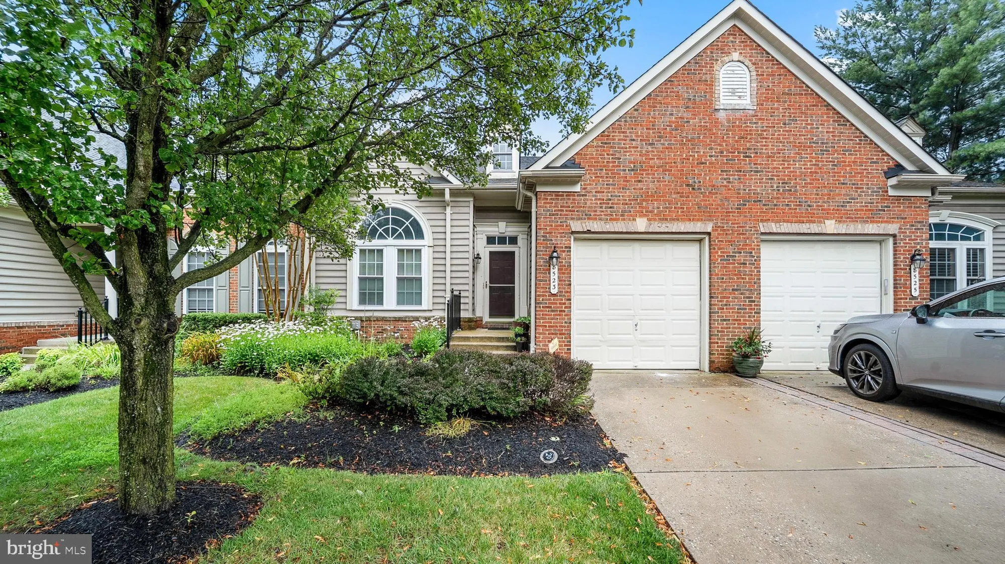 Property Slideshow image 2 of 35 | 8523 snowreath rd # 8523, Baltimore, MD, 21208