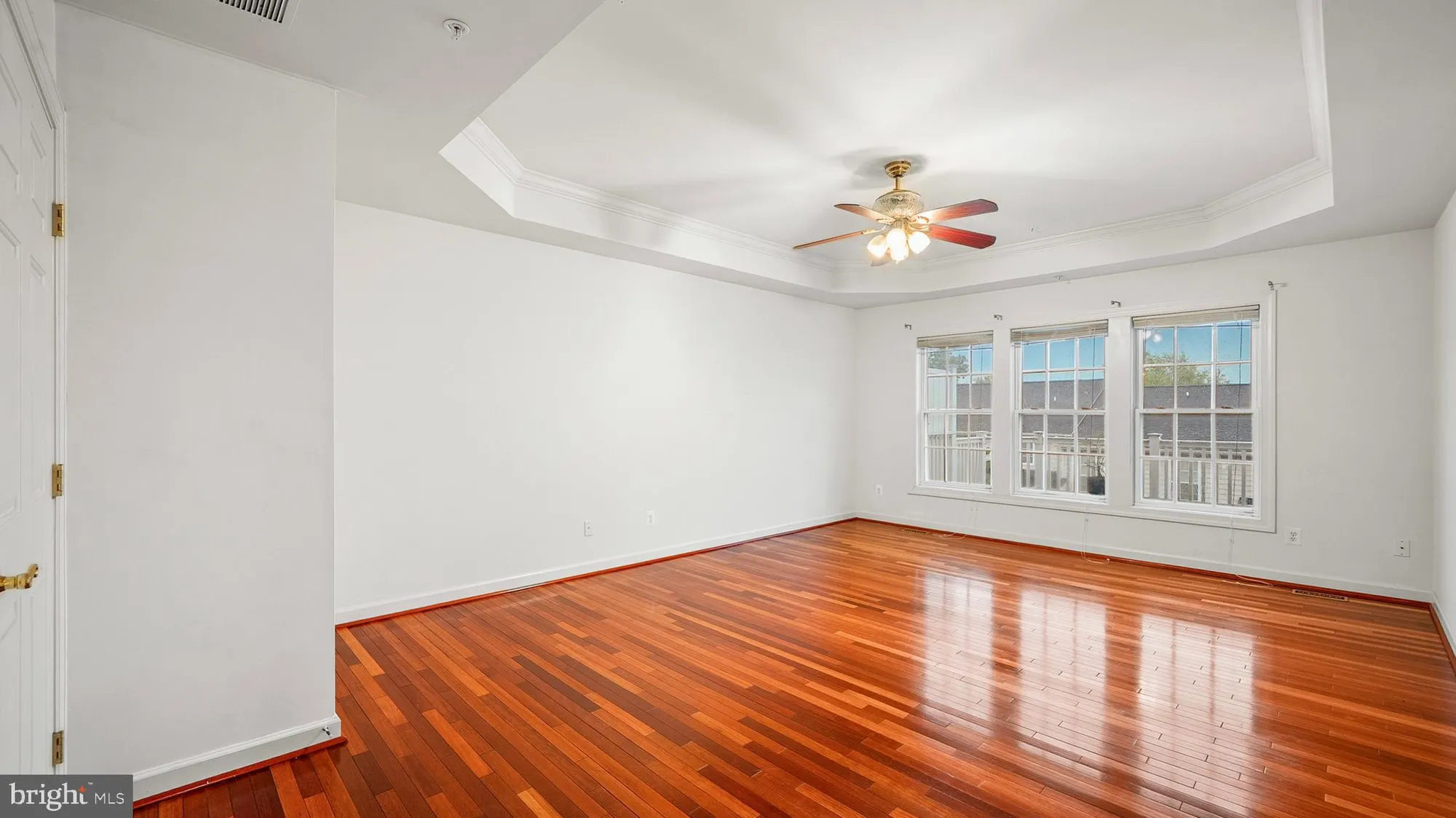 Property Slideshow image 10 of 35 | 8523 snowreath rd # 8523, Baltimore, MD, 21208