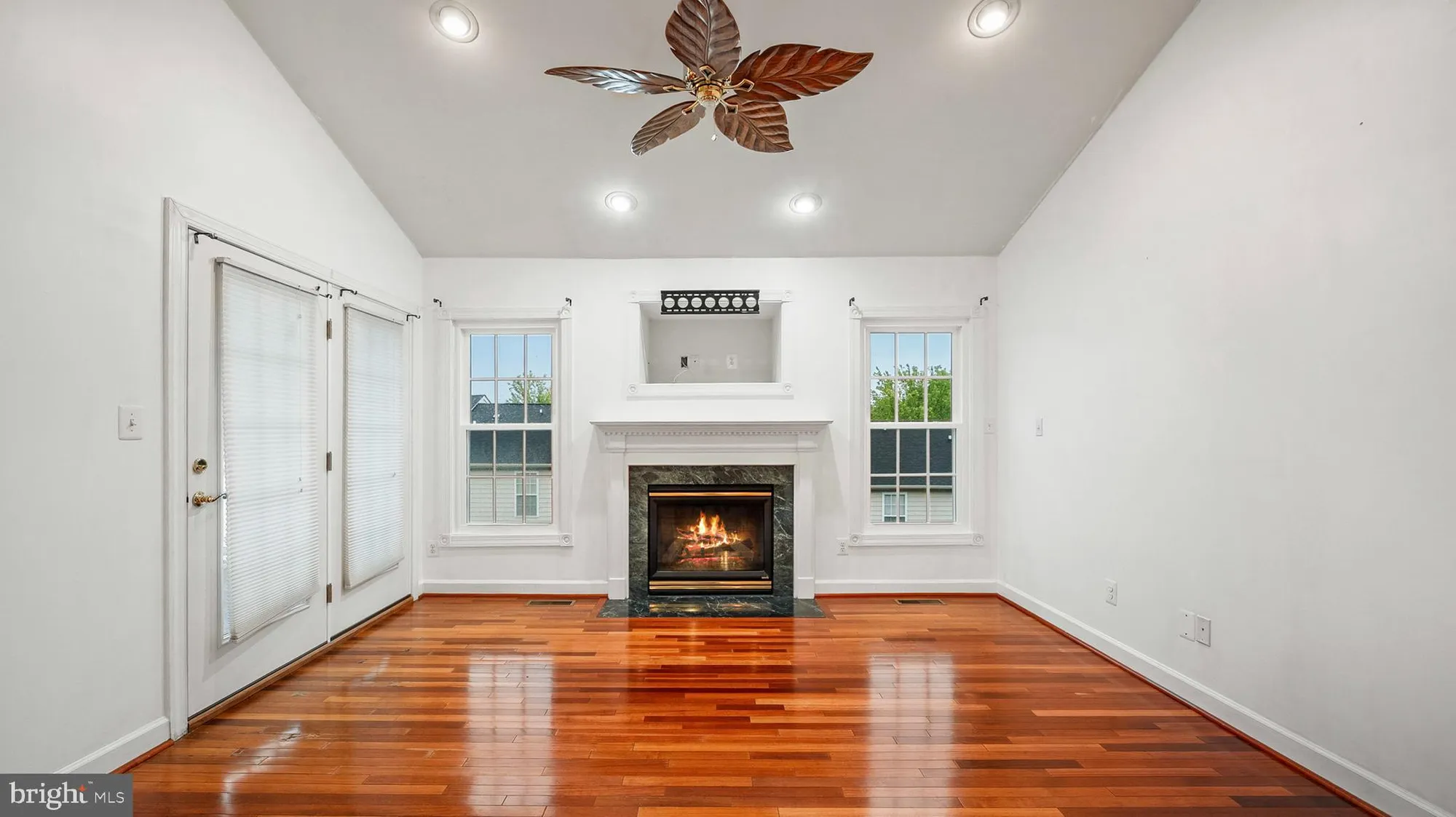 Property Slideshow image 16 of 35 | 8523 snowreath rd # 8523, Baltimore, MD, 21208