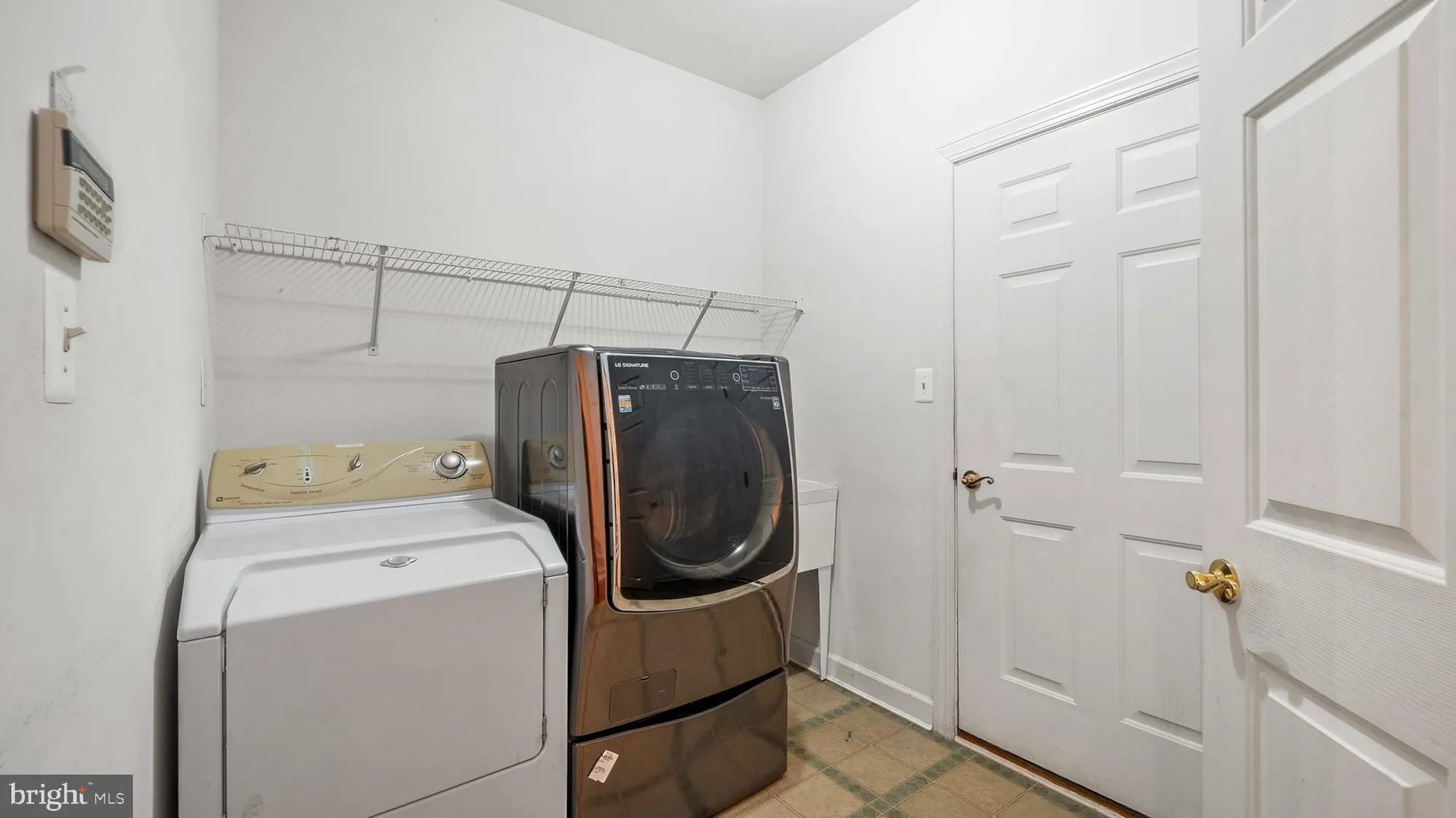 Property Slideshow image 33 of 35 | 8523 snowreath rd # 8523, Baltimore, MD, 21208