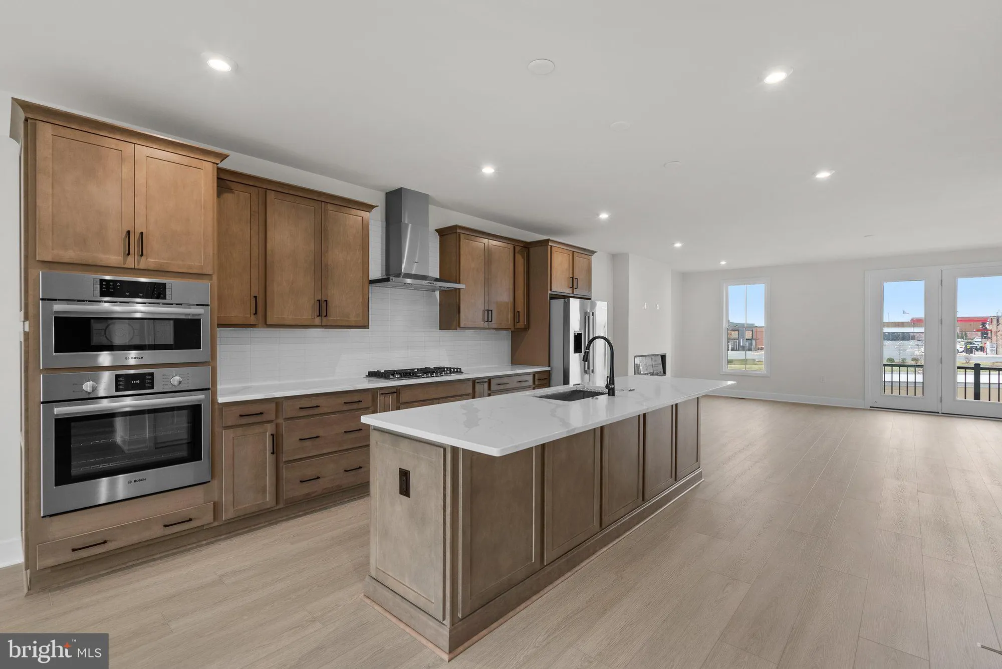 Property Slideshow image 7 of 30 | 44486 lowestoft sq, Ashburn, VA, 20147