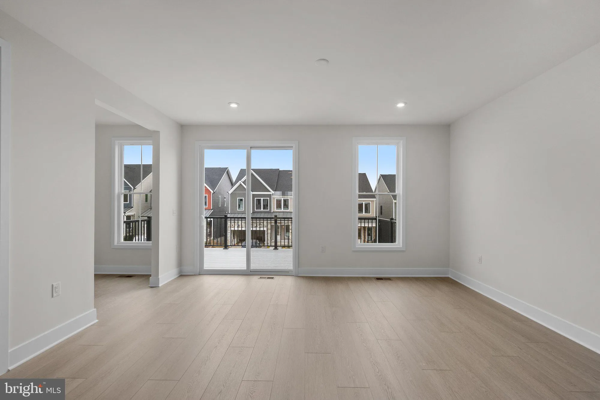 Property Slideshow image 14 of 30 | 44486 lowestoft sq, Ashburn, VA, 20147