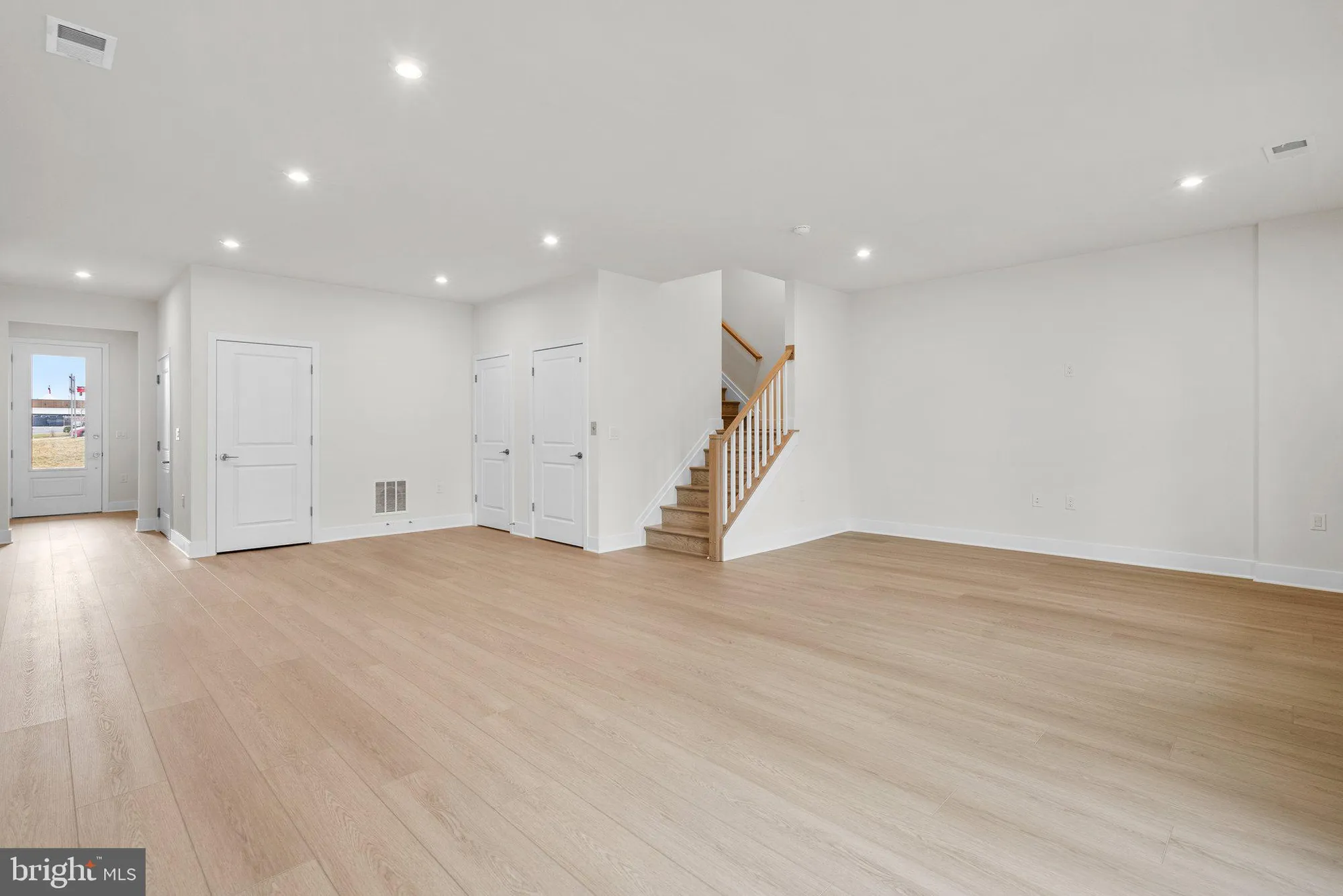 Property Slideshow image 26 of 30 | 44486 lowestoft sq, Ashburn, VA, 20147