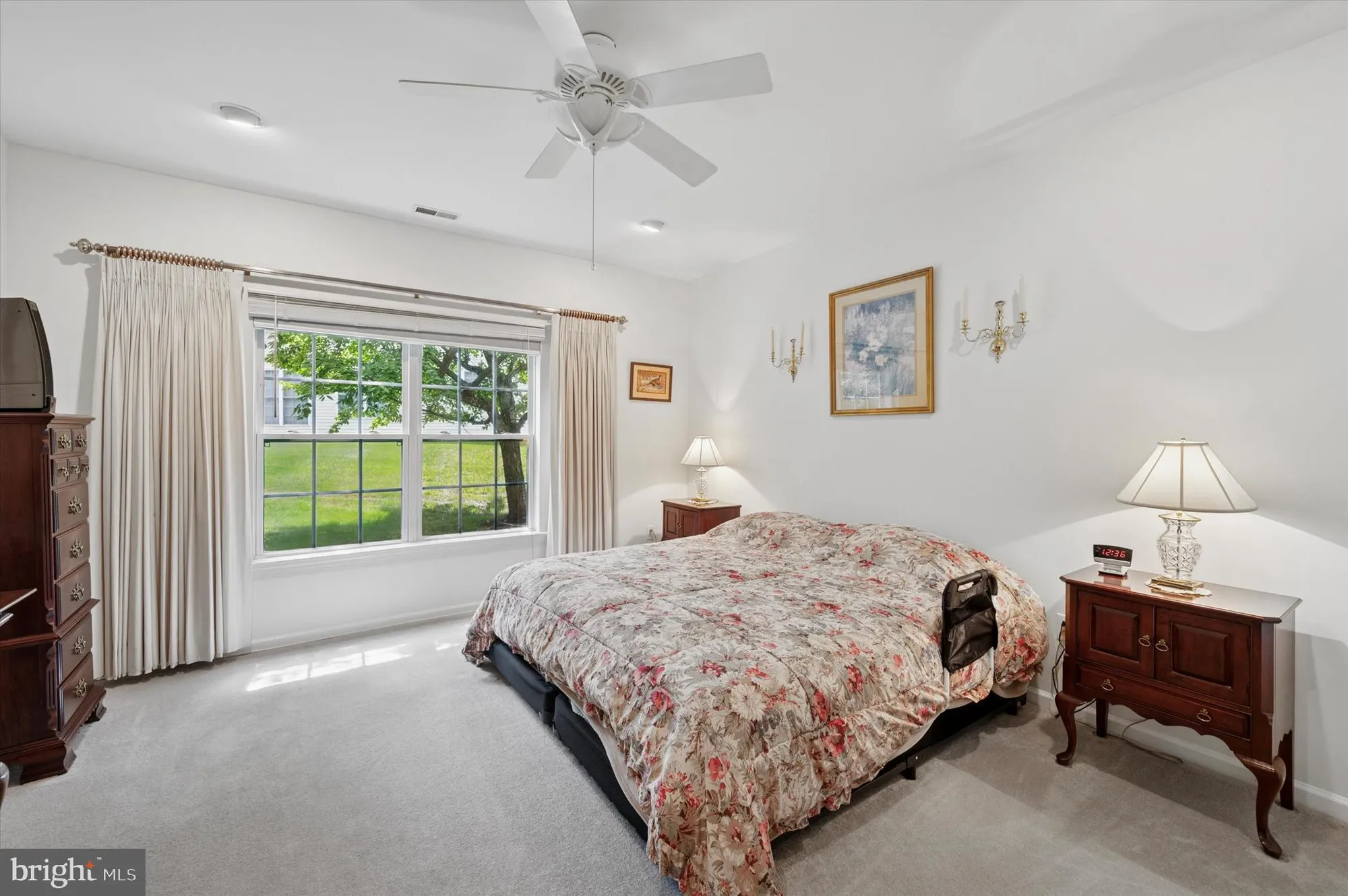 Property Slideshow image 11 of 19 | 9 corbett dr, Upper Chichester, PA, 19061