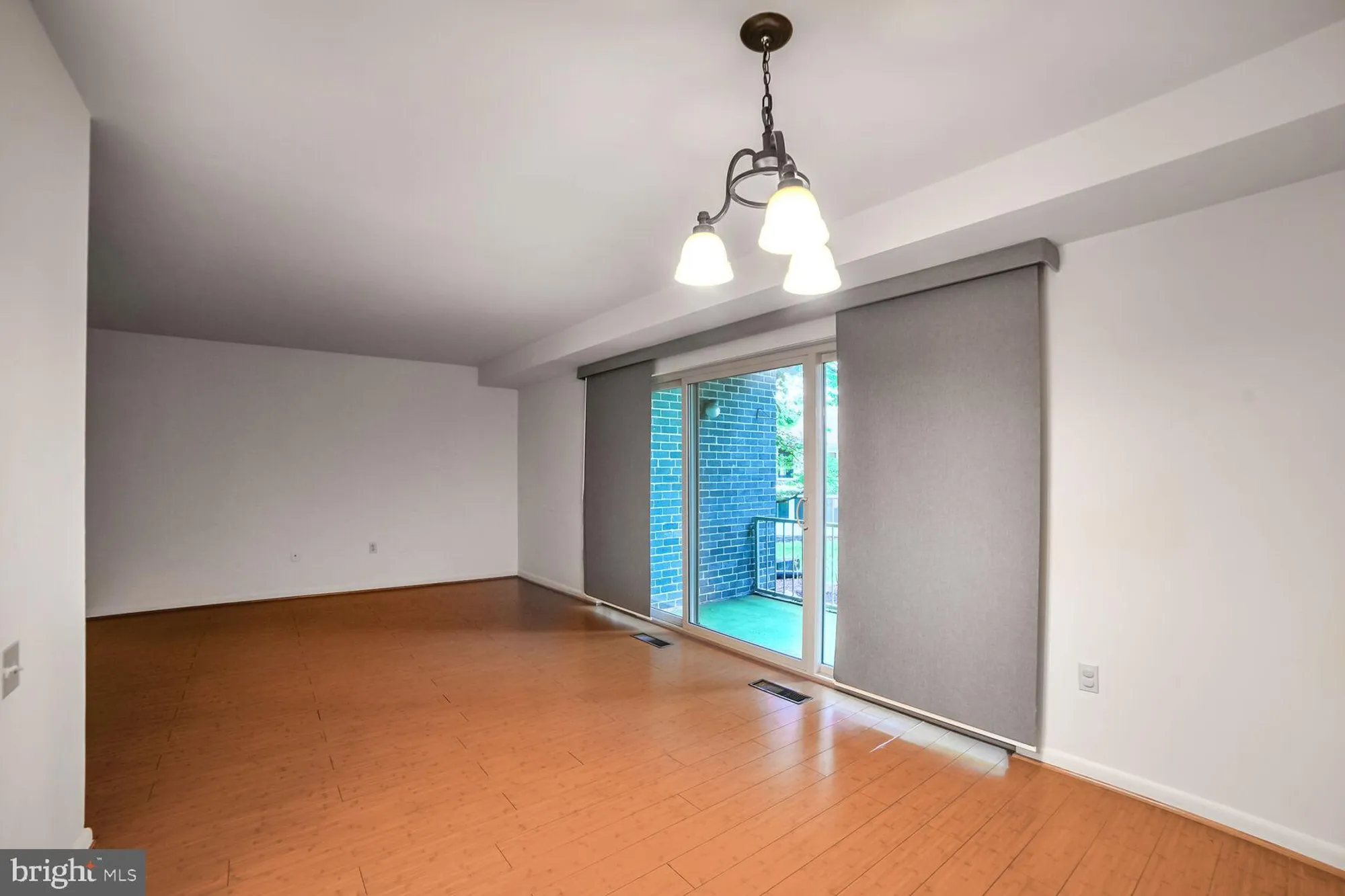 Property Slideshow image 6 of 15 | 3365 s leisure world blvd 95-1c, Silver Spring, MD, 20906
