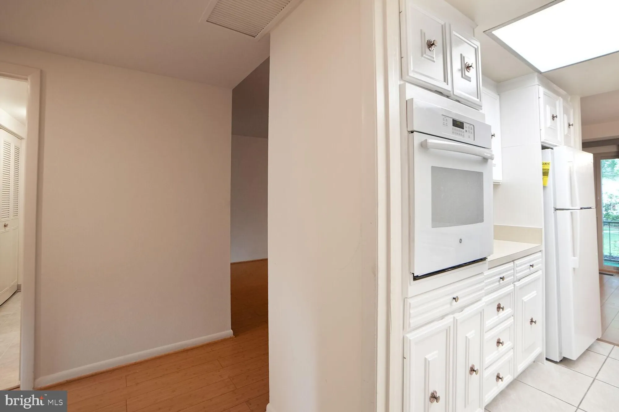 Property Slideshow image 12 of 15 | 3365 s leisure world blvd 95-1c, Silver Spring, MD, 20906
