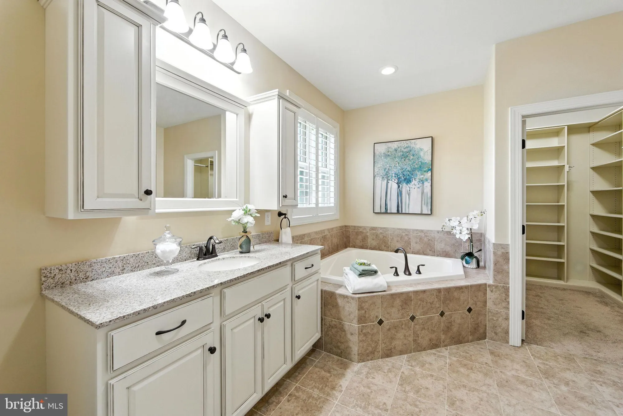 Property Slideshow image 19 of 40 | 230 honeycroft blvd, Cochranville, PA, 19330