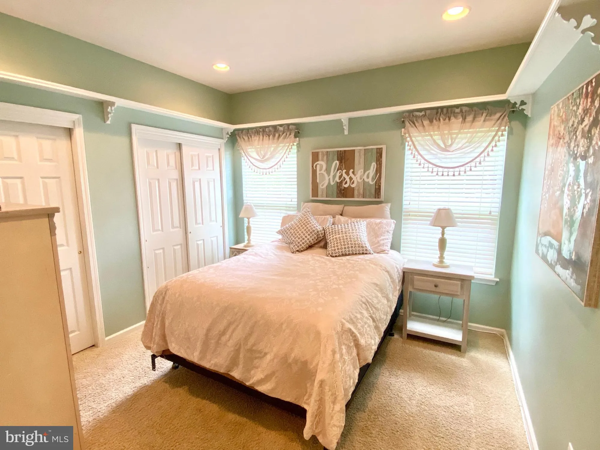 Property Slideshow image 21 of 52 | 2 cypress ct, Little Egg Harbor Twp, NJ, 08087