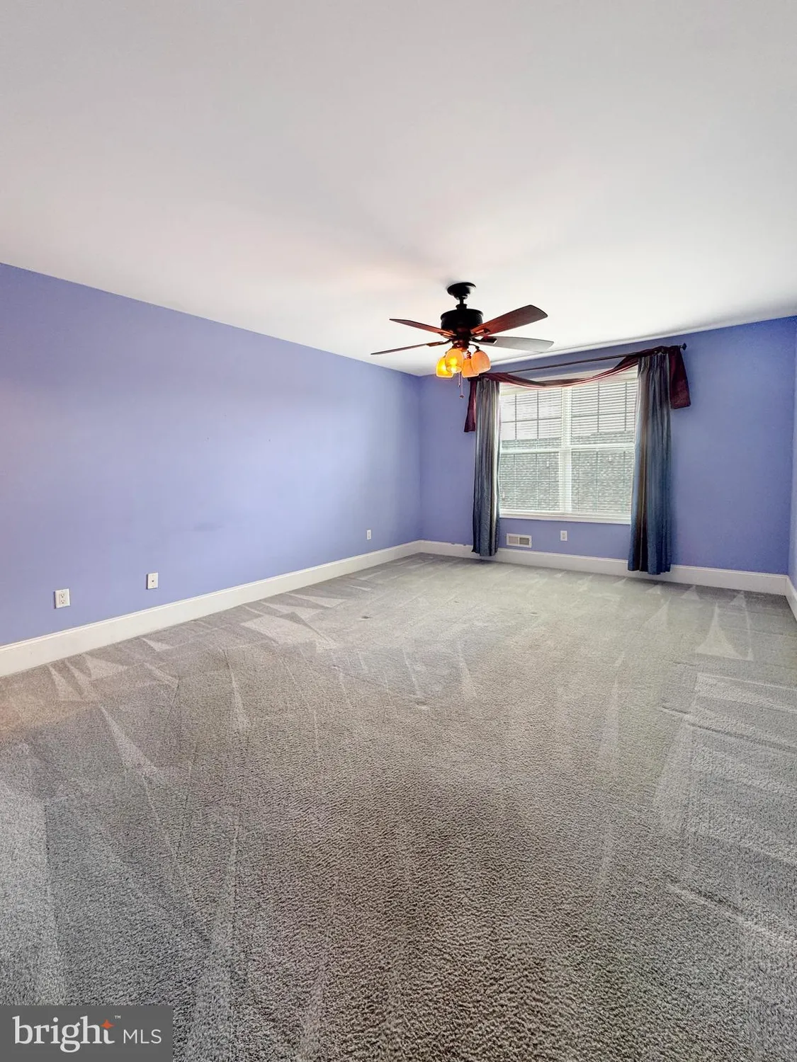 Property Slideshow image 19 of 20 | 2413 sentry ct, Norristown, PA, 19401