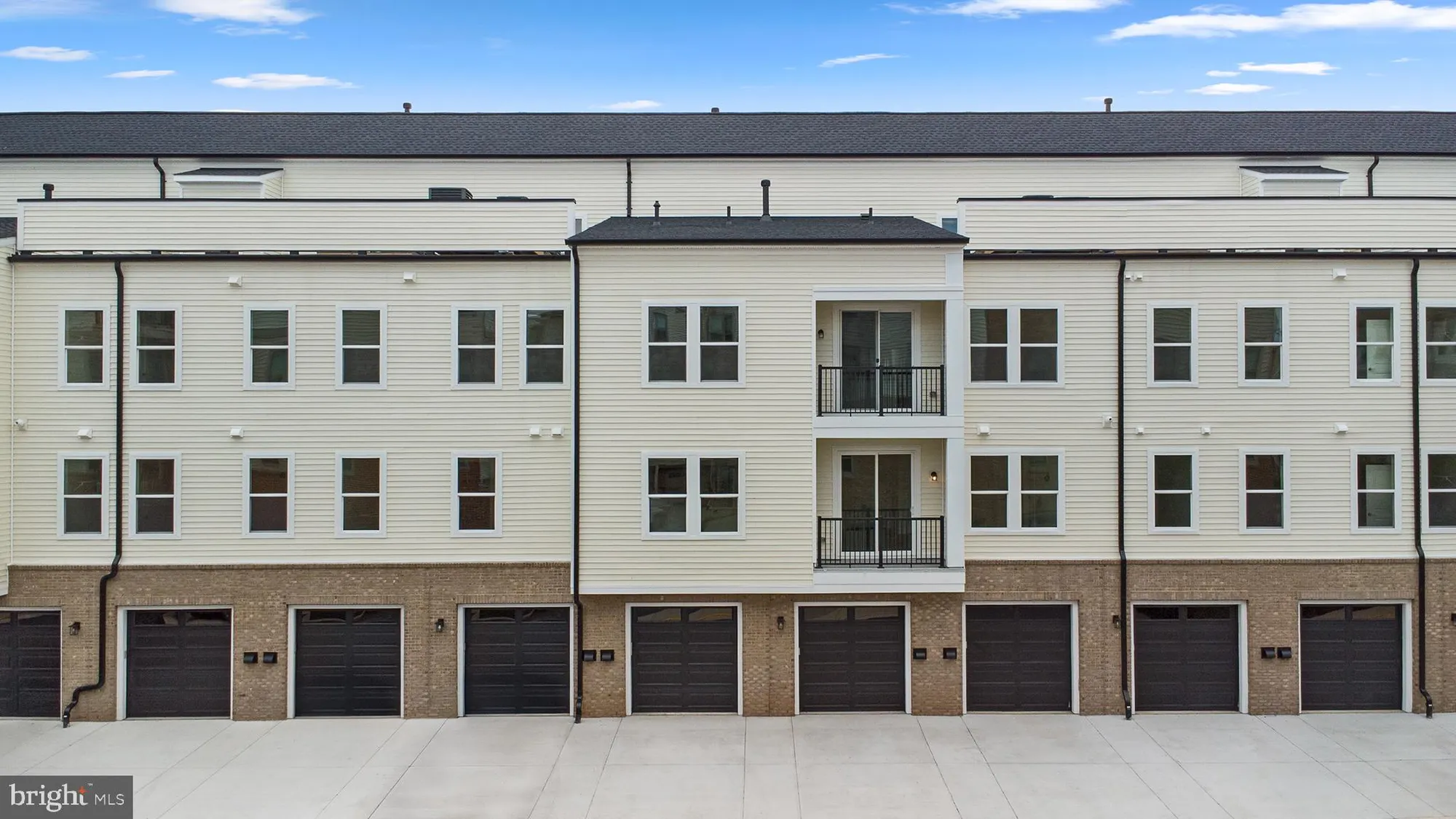 Property Slideshow image 28 of 28 | 23640 bolton crescent ter # 13-204, Ashburn, VA, 20148