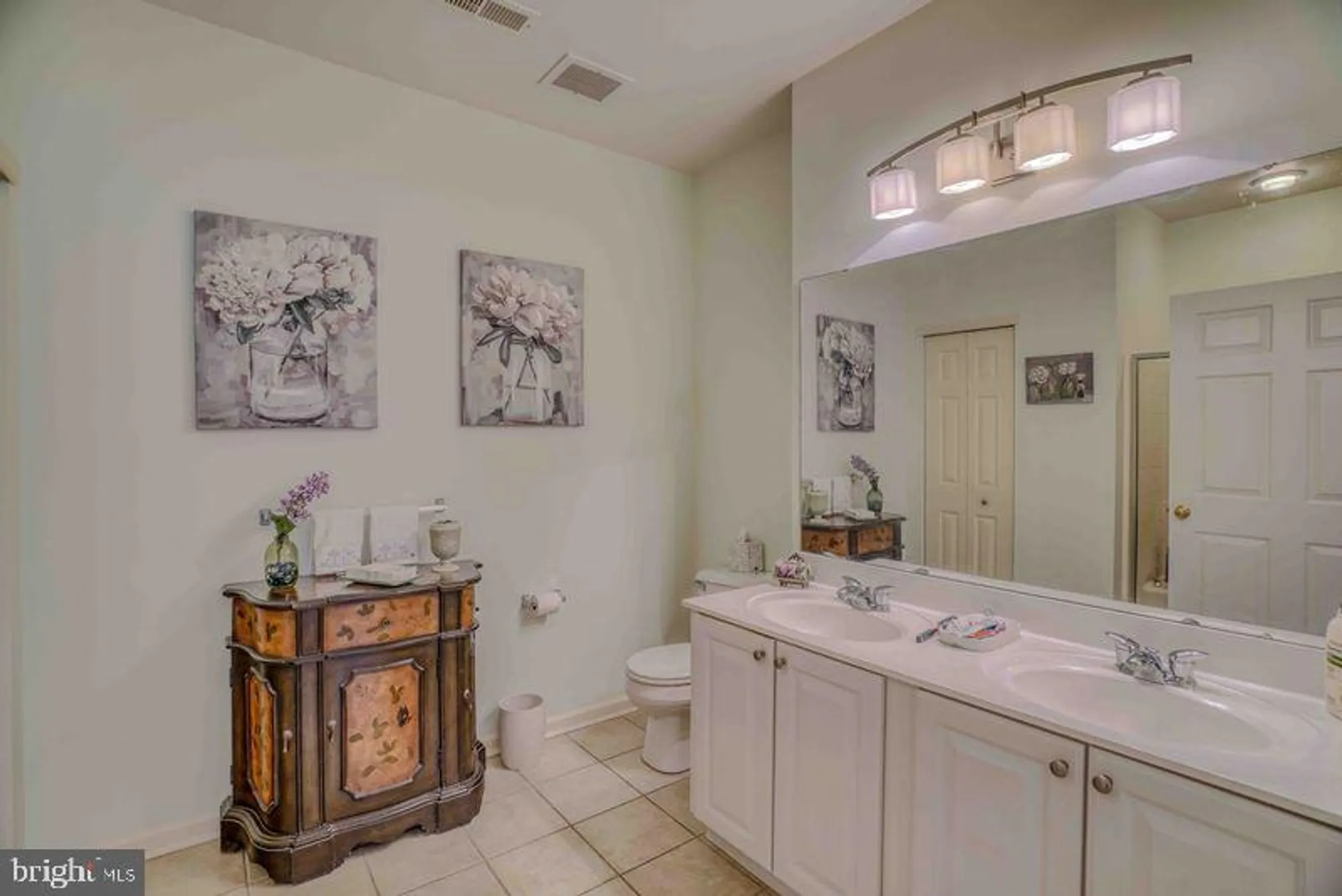 Property Slideshow image 25 of 42 | 200 beech blvd apt 301, Warrington, PA, 18976