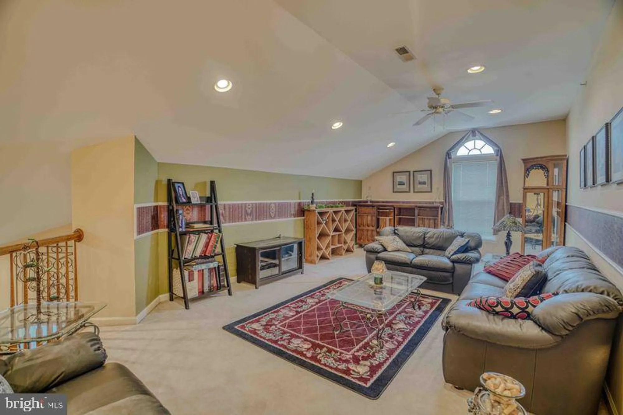 Property Slideshow image 37 of 42 | 200 beech blvd apt 301, Warrington, PA, 18976