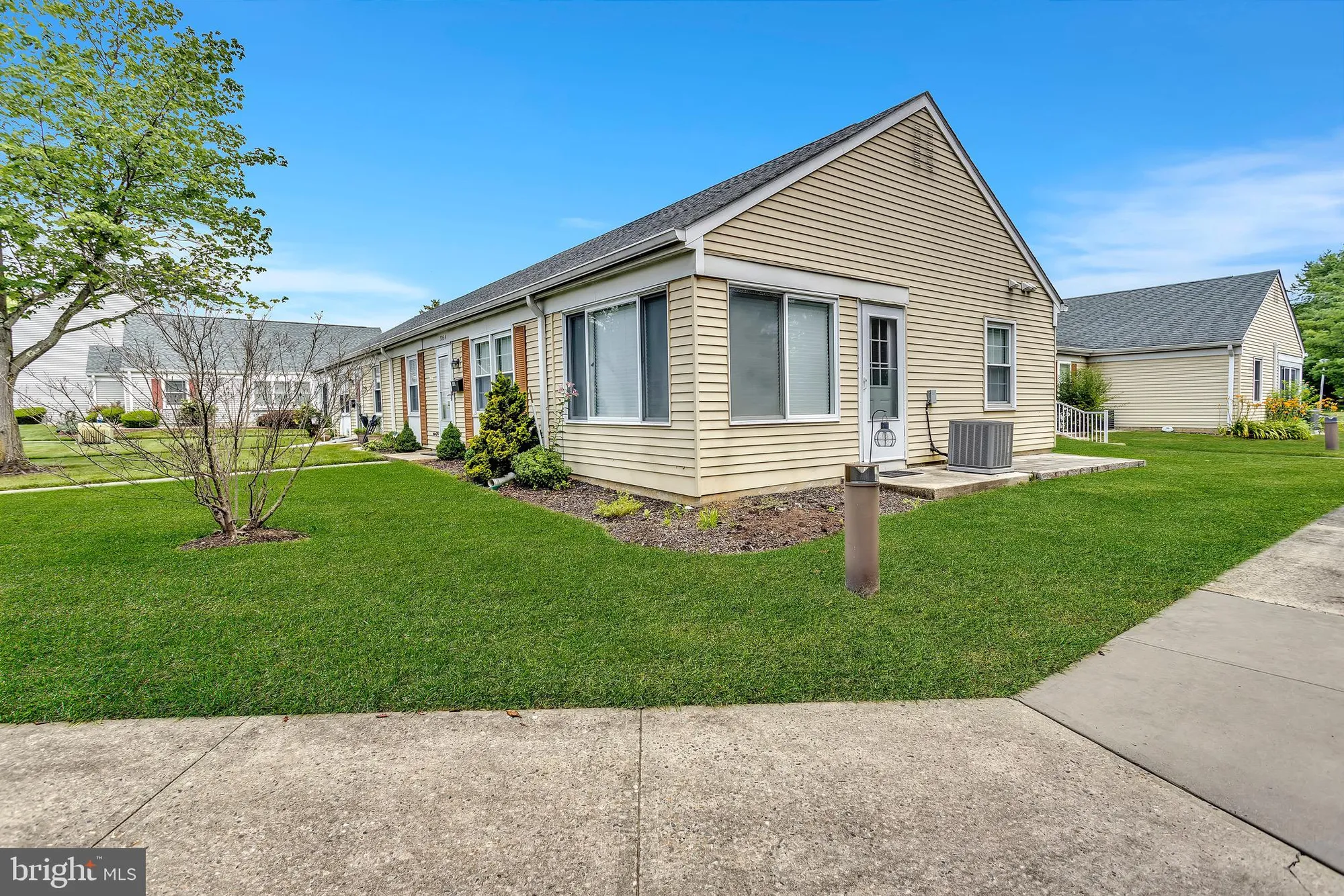 Property Slideshow image 3 of 26 | 326 nantuckett ln a, Monroe Township, NJ, 08831