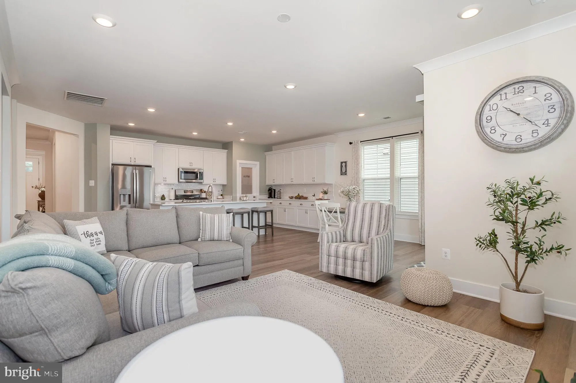 Property Slideshow image 8 of 58 | 318 rustic wood dr, Gettysburg, PA, 17325