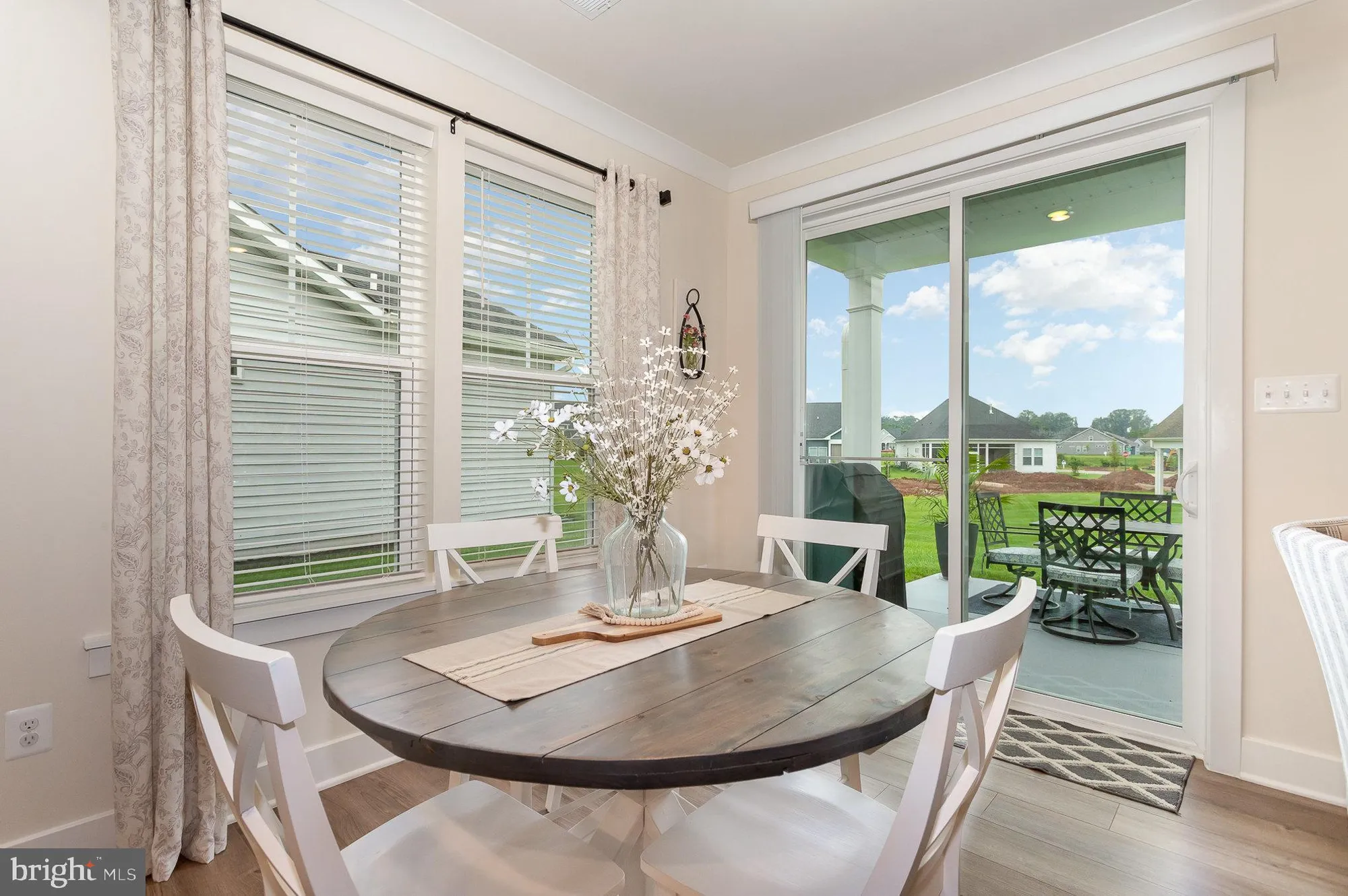 Property Slideshow image 10 of 58 | 318 rustic wood dr, Gettysburg, PA, 17325