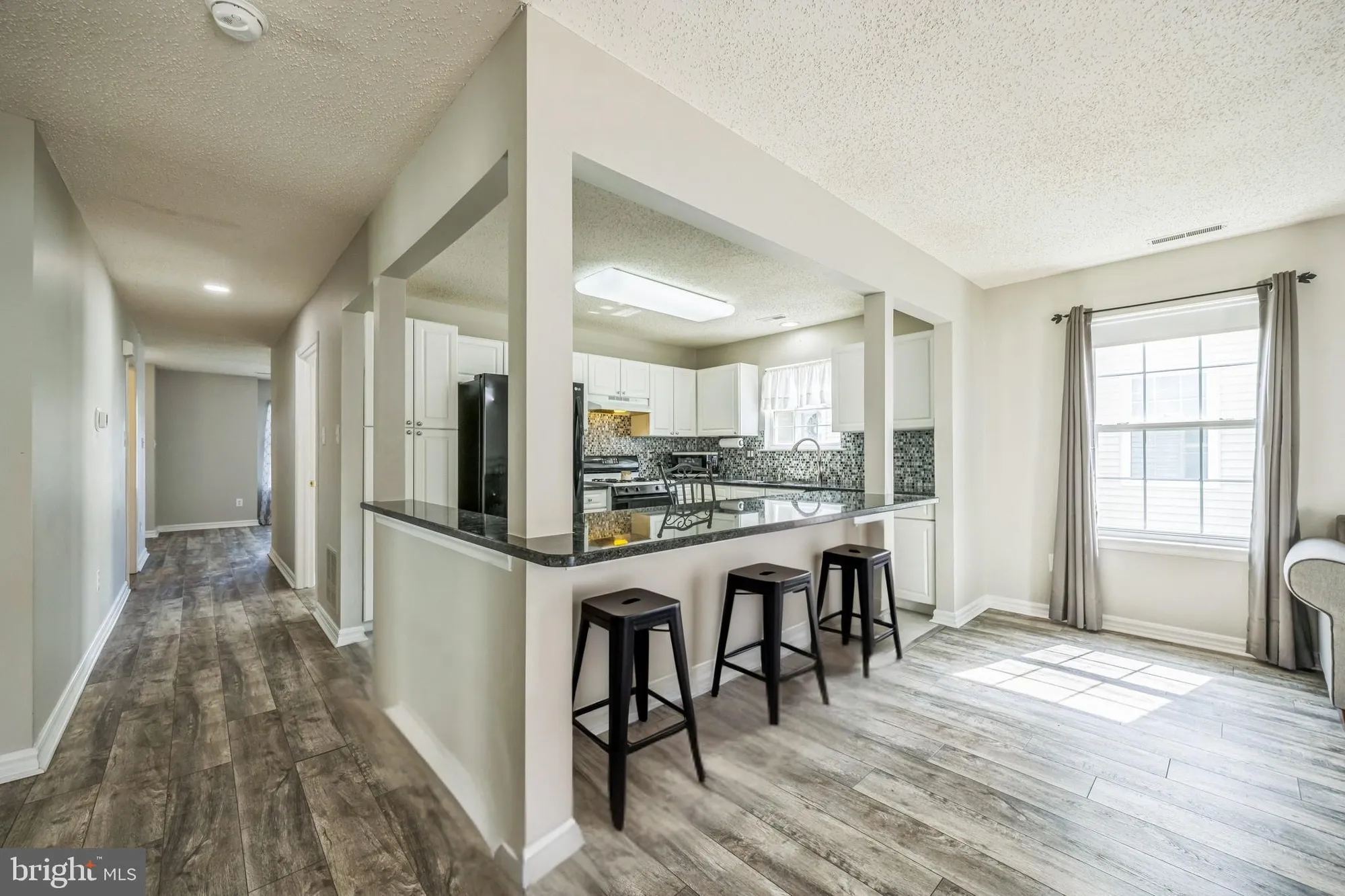 Property Slideshow image 9 of 26 | 547 doral dr, Williamstown, NJ, 08094