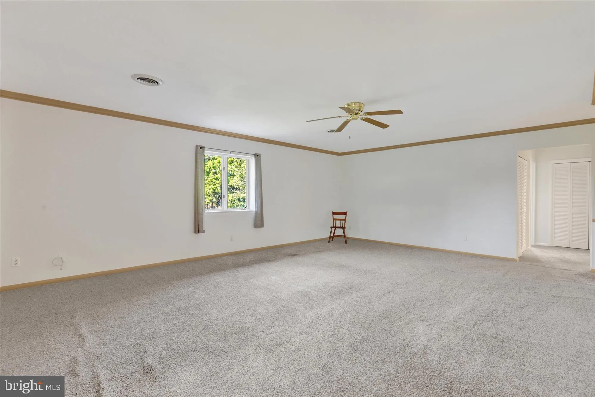 Property Slideshow image 12 of 26 | 5860 fairway dr w apt 4, Fayetteville, PA, 17222