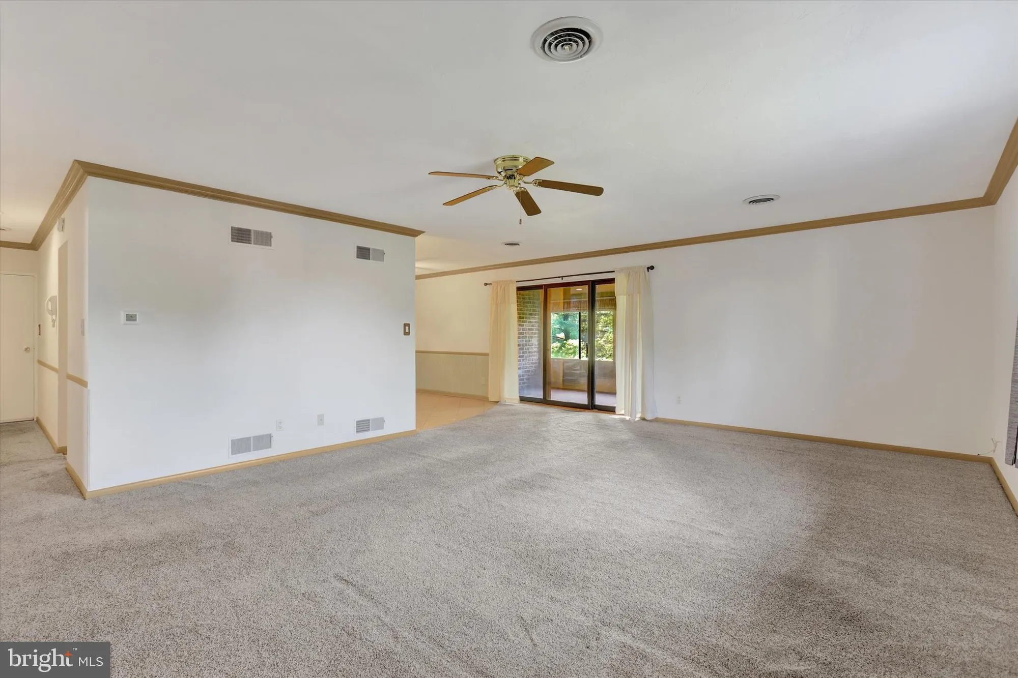 Property Slideshow image 13 of 26 | 5860 fairway dr w apt 4, Fayetteville, PA, 17222