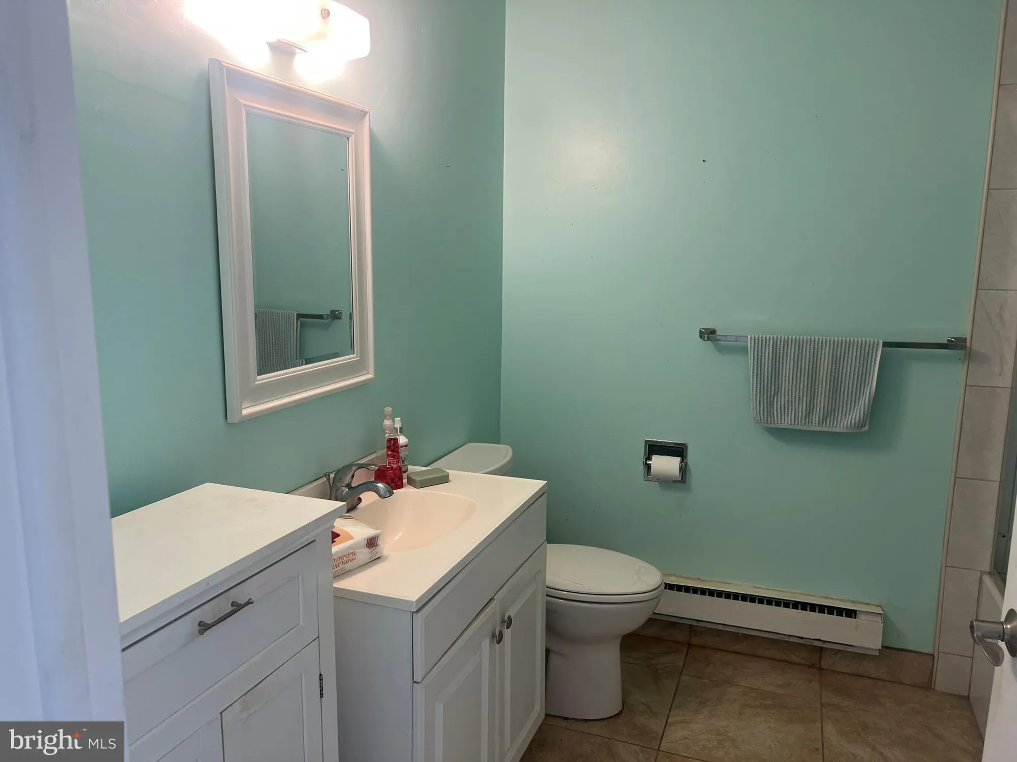 Property Slideshow image 19 of 28 | 1099a argyll cir, Lakewood, NJ, 08701