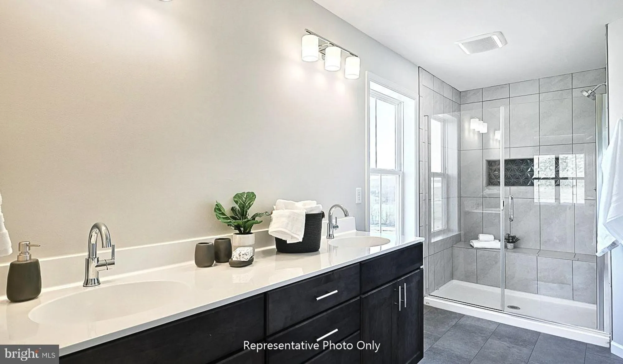 Property Slideshow image 28 of 35 | 131 sunrise ln, Ephrata, PA, 17522