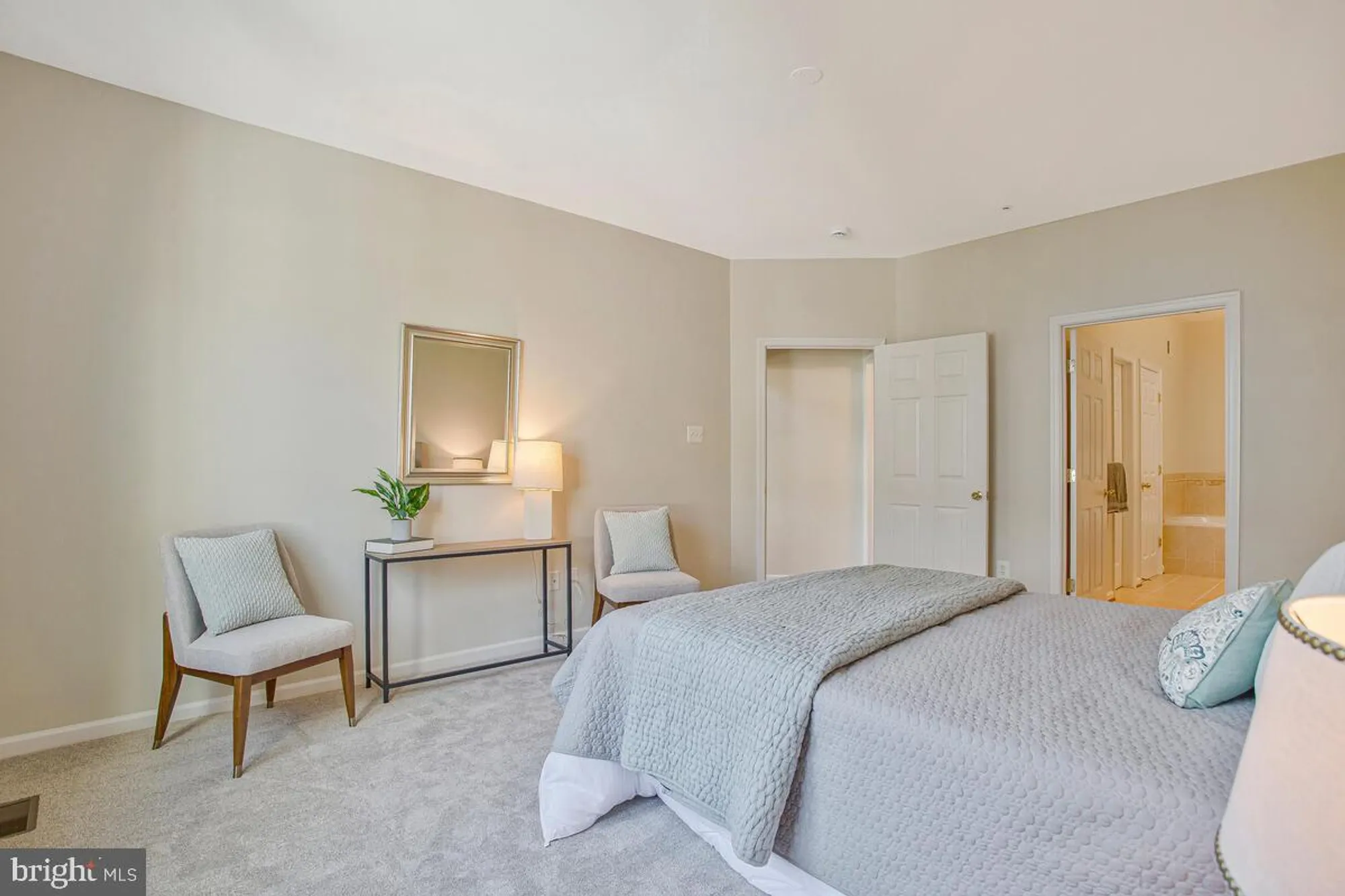 Property Slideshow image 22 of 75 | 8861 shining oceans way 27, Columbia, MD, 21045